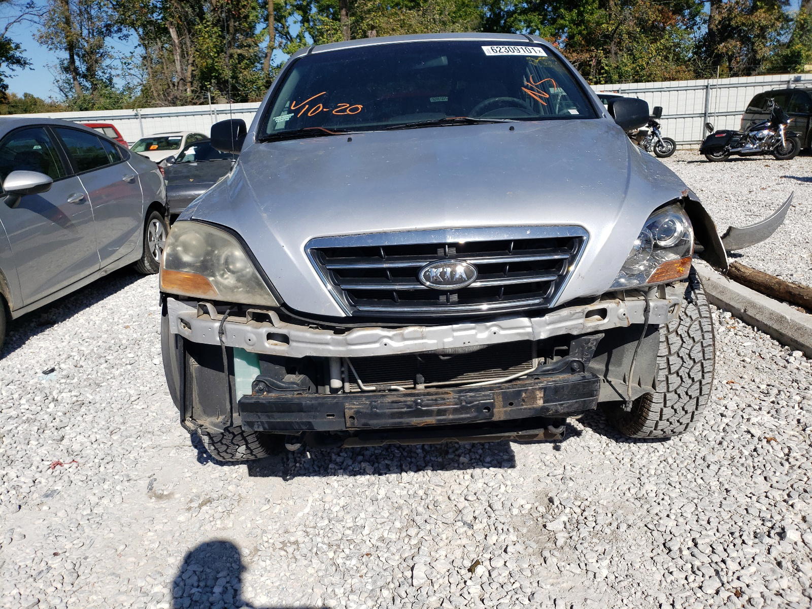 Photo 9 from auction – 2007 KIA SORENTO EX with VIN KNDJD736775714917