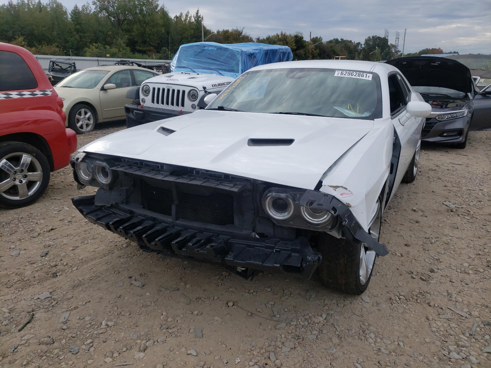 Photo 9 from auction – 2017 DODGE CHALLENGER with VIN 2C3CDZBT6HH656132