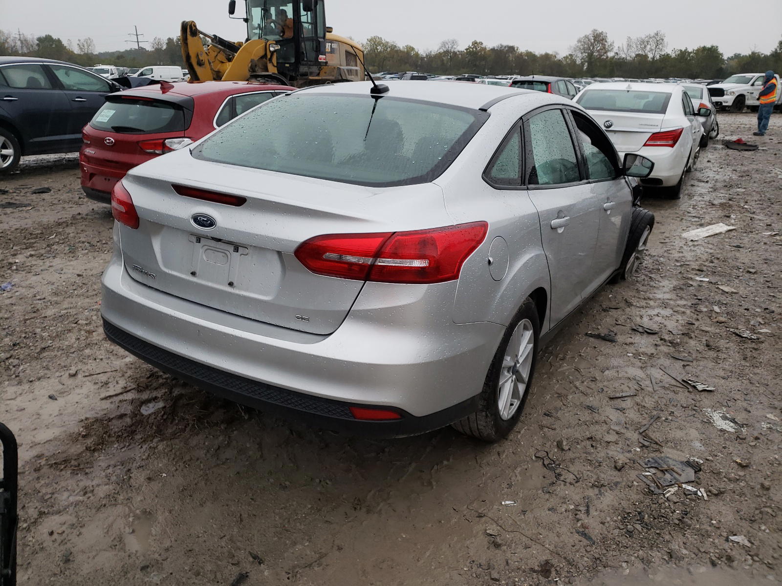 Photo 4 from auction – 2018 FORD FOCUS SE with VIN 1FADP3F26JL235385