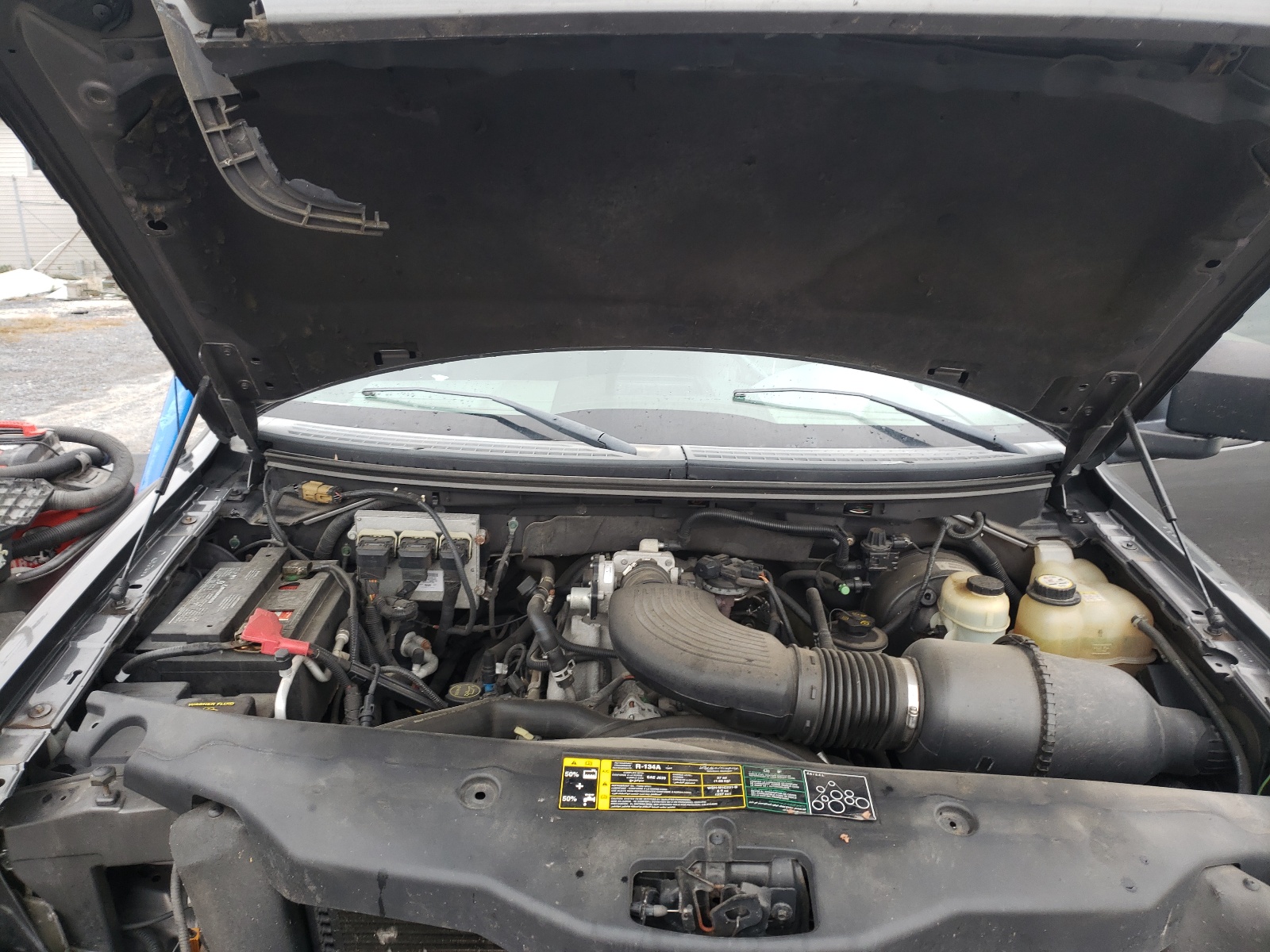 Photo 7 from auction – 2004 FORD F150 with VIN 1FTRX14W54NA77740