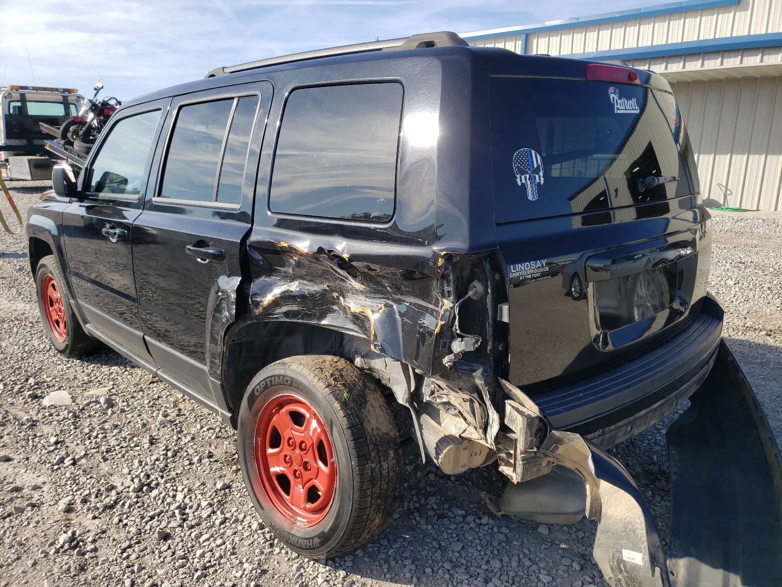 Photo 3 from auction – 2016 JEEP PATRIOT SP with VIN 1C4NJPBA2GD747569