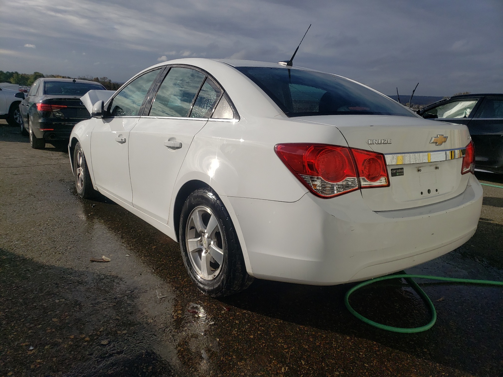 Photo 3 from auction – 2014 CHEVROLET CRUZE LT with VIN 1G1PC5SBXE7124334