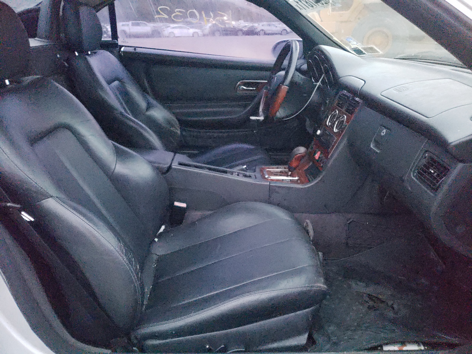 Photo 5 from auction – 2001 MERCEDES-BENZ SL-CLASS with VIN WDBKK65F81F224858