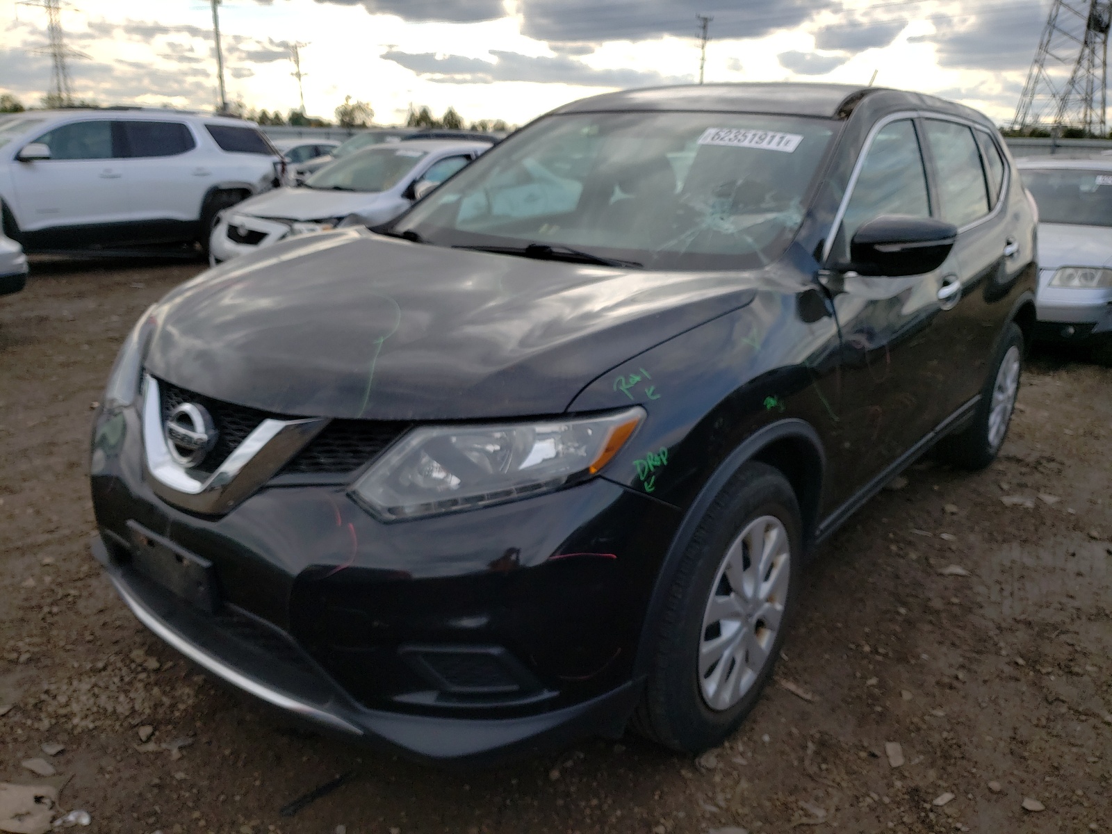 Zdjęcie 2 z aukcji – 2014 NISSAN ROGUE S z VIN 5N1AT2MT3EC817587