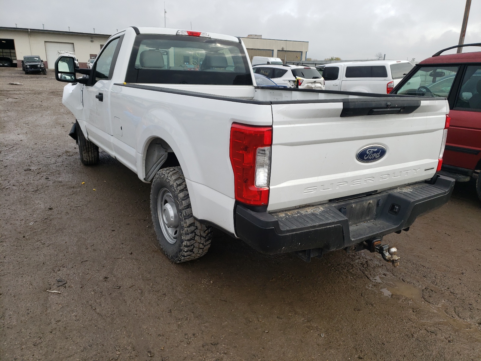 Photo 3 from auction – 2018 FORD F350 SUPER with VIN 1FTBF3A65JEC12148