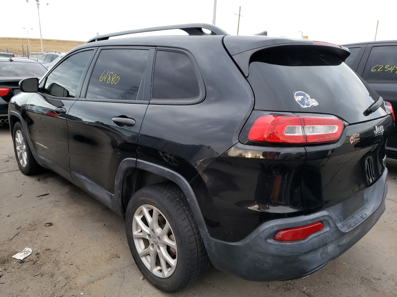 Photo 3 from auction – 2016 JEEP CHEROKEE S with VIN 1C4PJLAB8GW222256