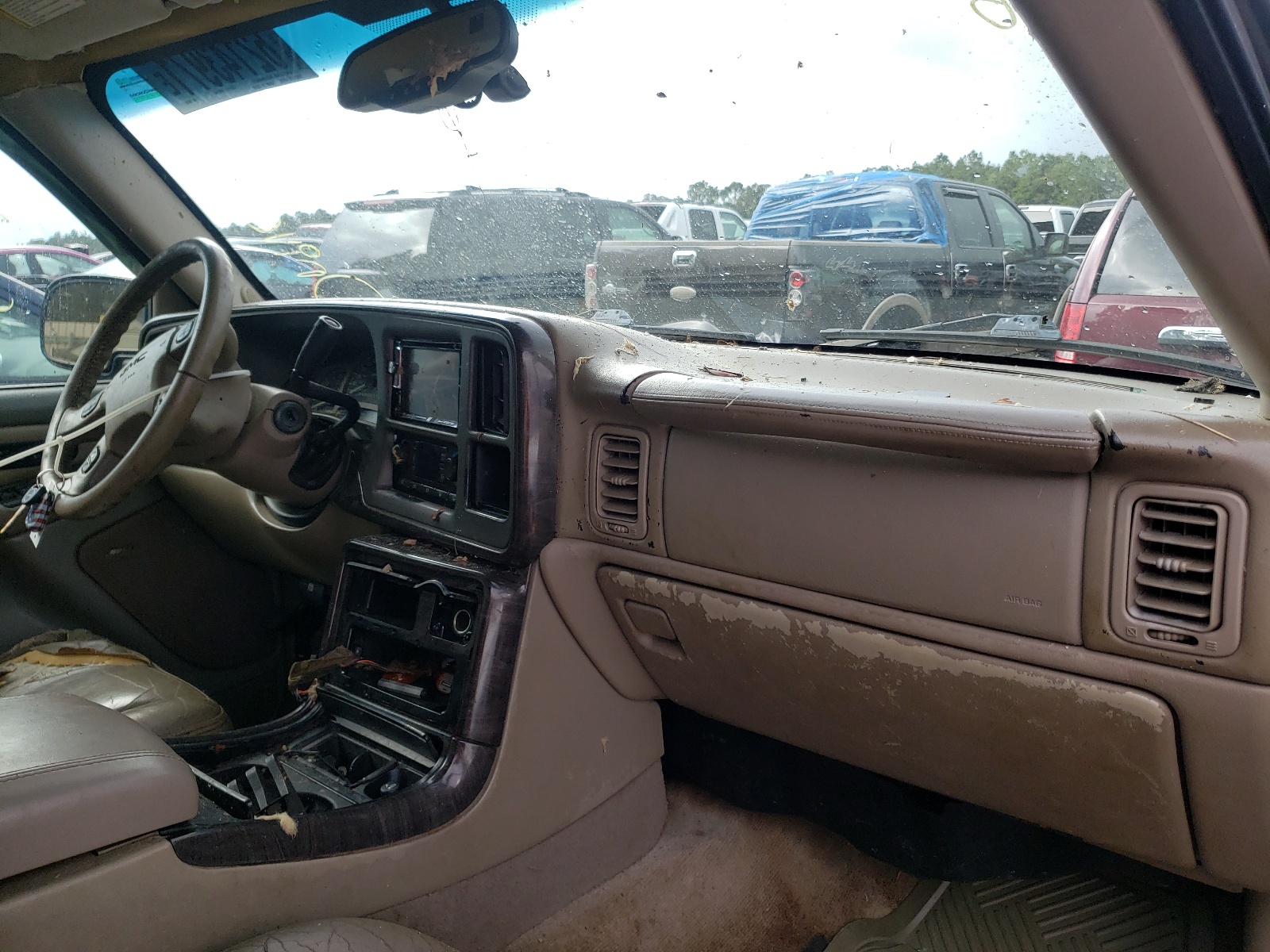 Photo 9 from auction – 2006 GMC SIERRA K15 with VIN 2GTEK63NX61160510