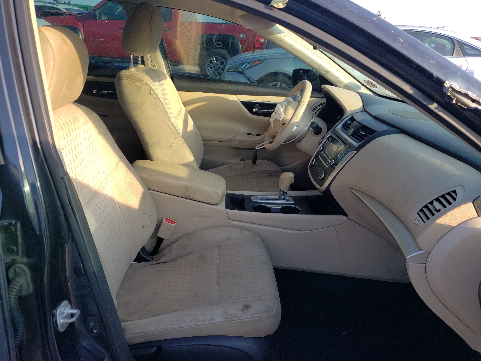 Zdjęcie 5 z aukcji – 2016 NISSAN ALTIMA 2.5 z VIN 1N4AL3AP1GN319127