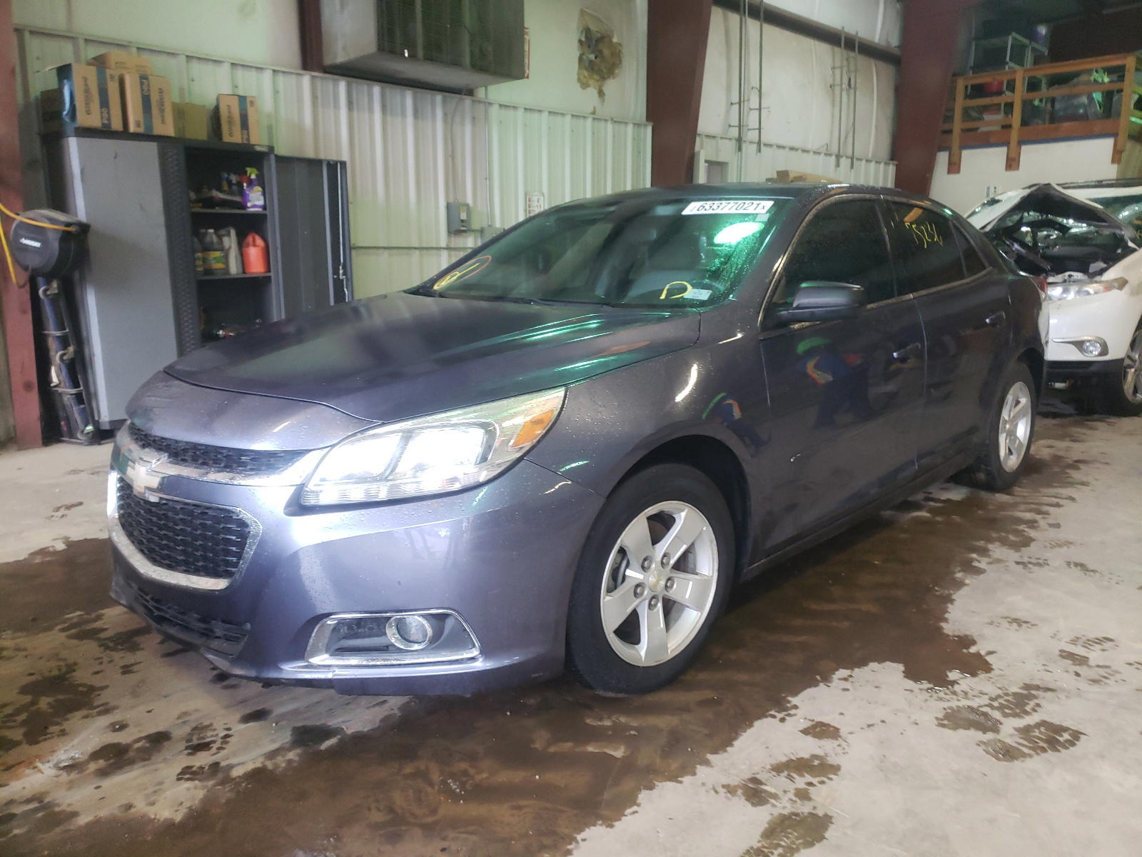 Photo 2 from auction – 2015 CHEVROLET MALIBU LS with VIN 1G11B5SL8FF136359