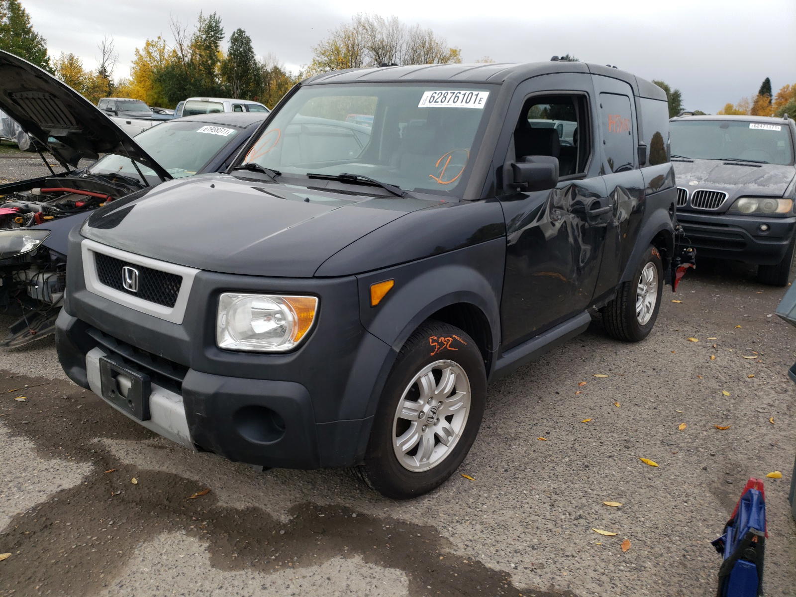 Photo 2 from auction – 2006 HONDA ELEMENT with VIN 5J6YH28646L012590