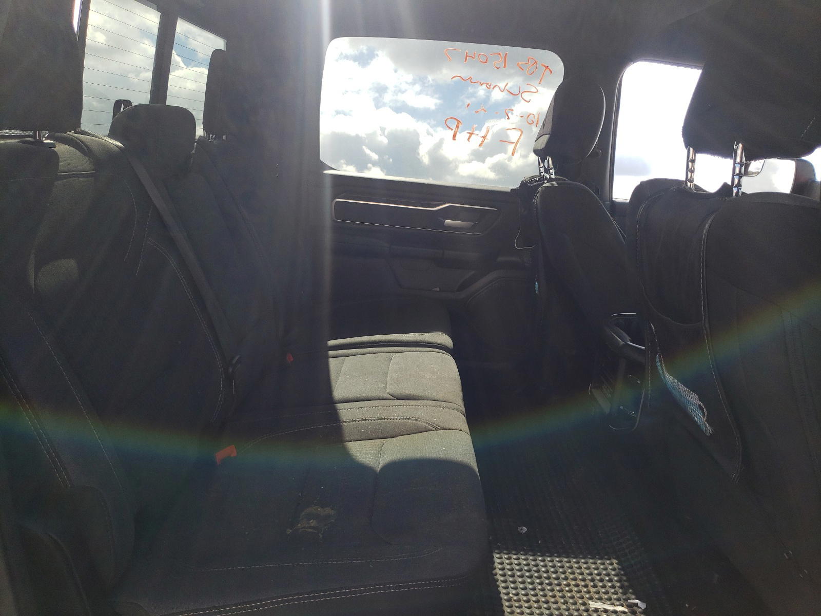 Photo 6 from auction – 2019 RAM 1500 BIG H with VIN 1C6SRFFTXKN668761