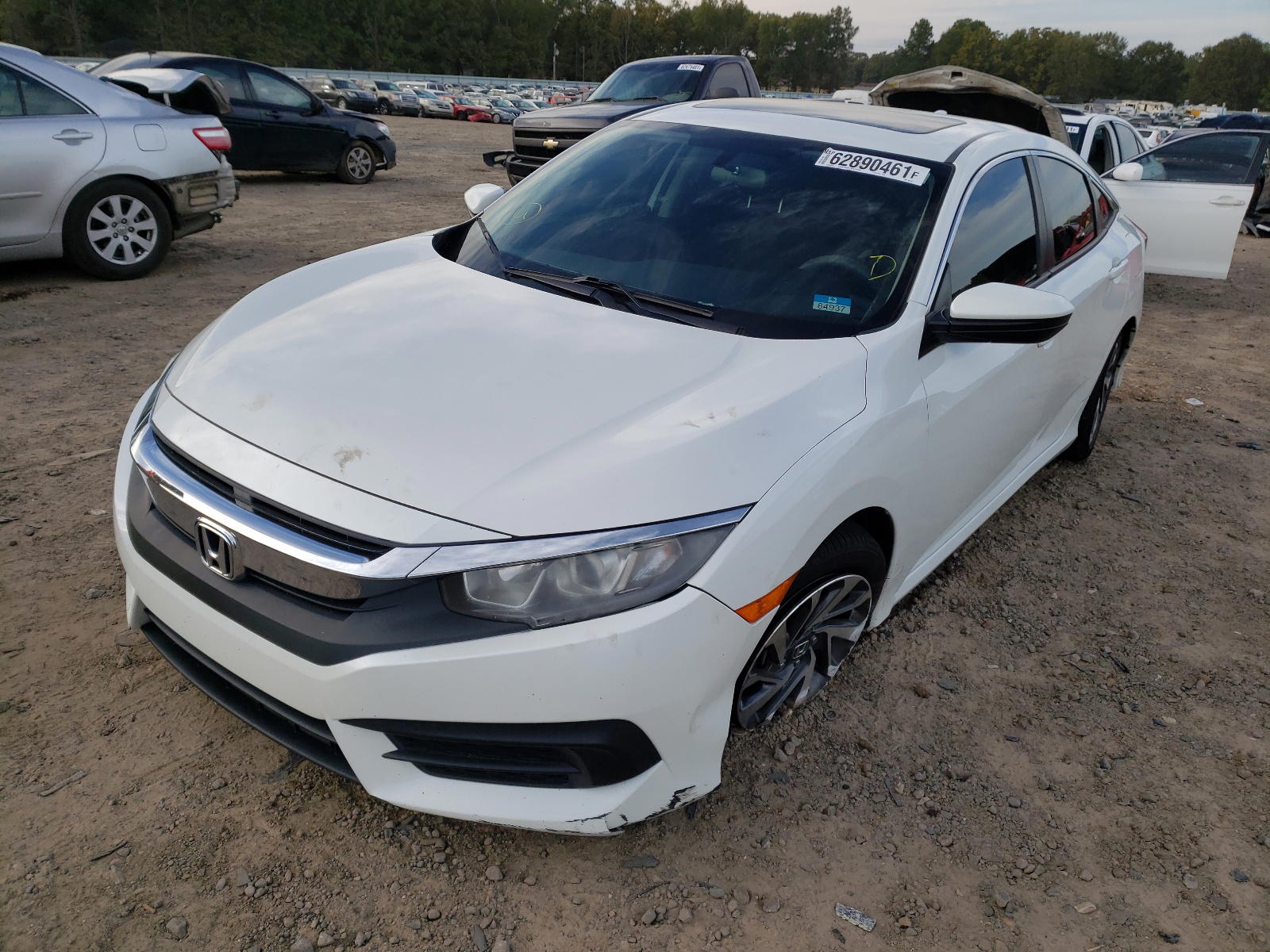 Photo 2 from auction – 2017 HONDA CIVIC EX with VIN 19XFC2F74HE002256