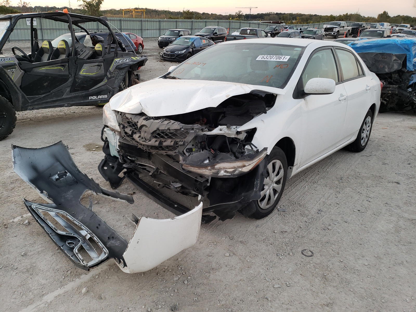 Photo 2 from auction – 2011 TOYOTA COROLLA BA with VIN 2T1BU4EE3BC702279