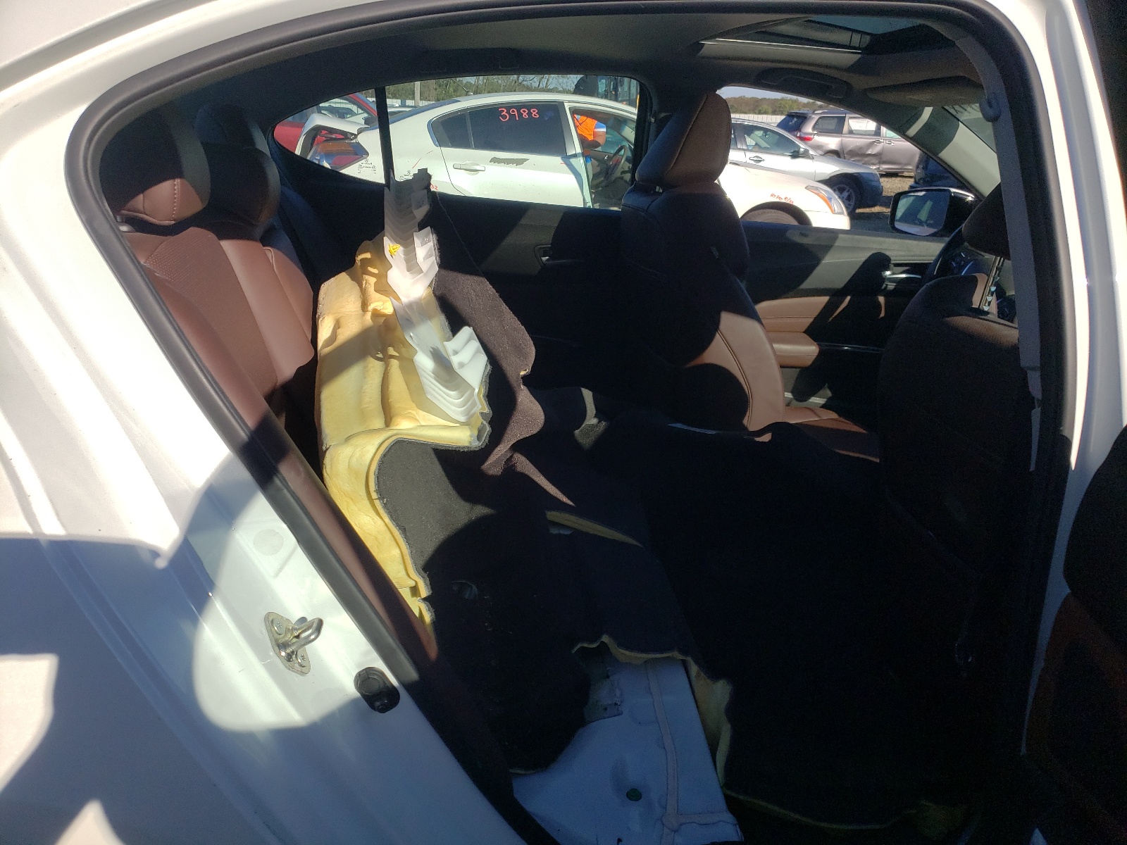 Photo 6 from auction – 2017 ACURA TLX TECH with VIN 19UUB1F53HA007276