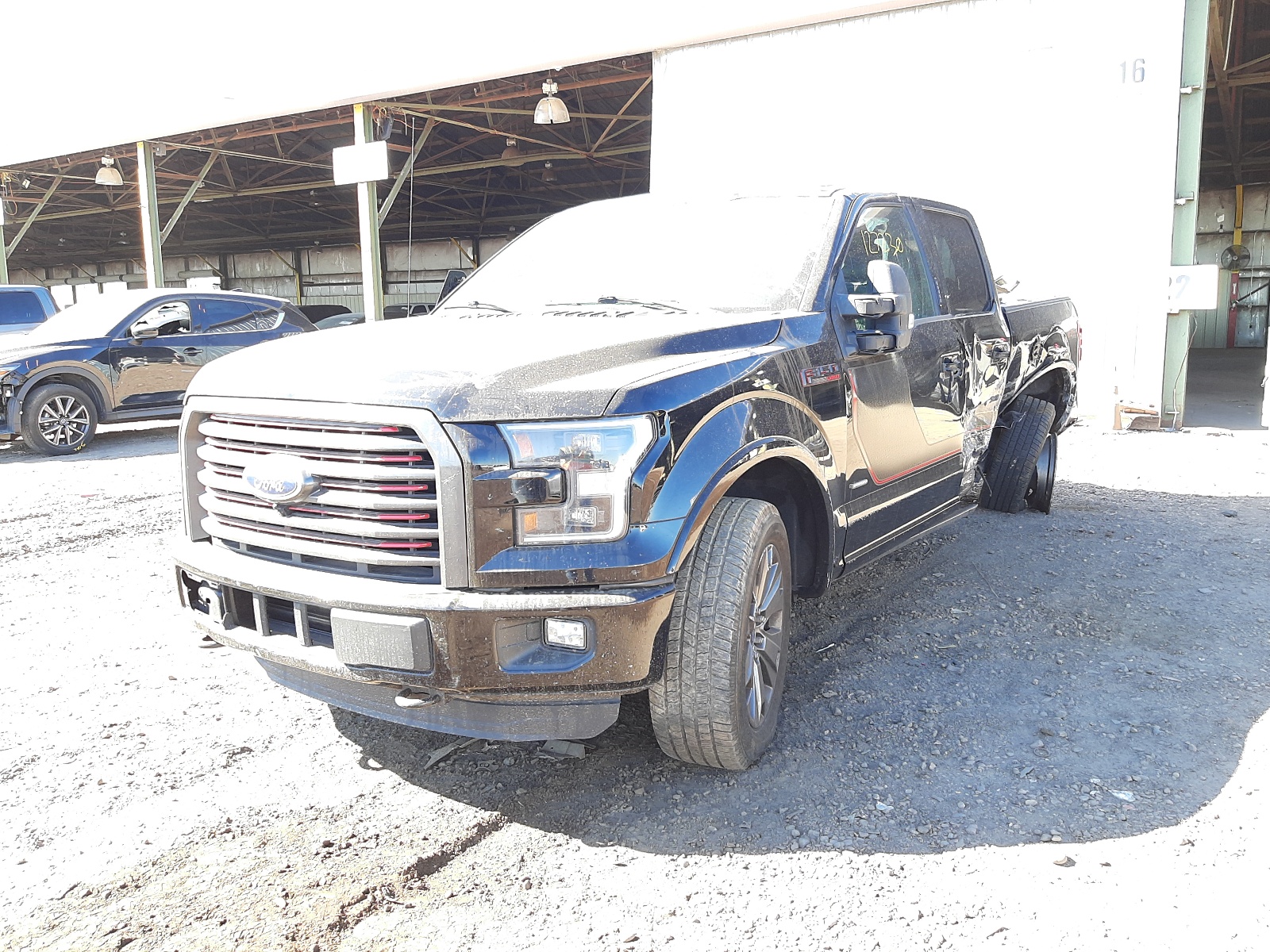 Zdjęcie 2 z aukcji – 2016 FORD F150 SUPER z VIN 1FTFW1EG7GFB99205