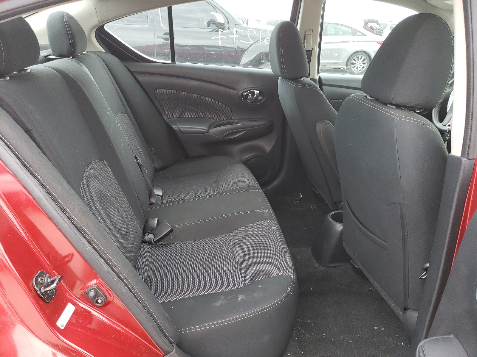 Photo 6 from auction – 2019 NISSAN VERSA S with VIN 3N1CN7AP4KL827088