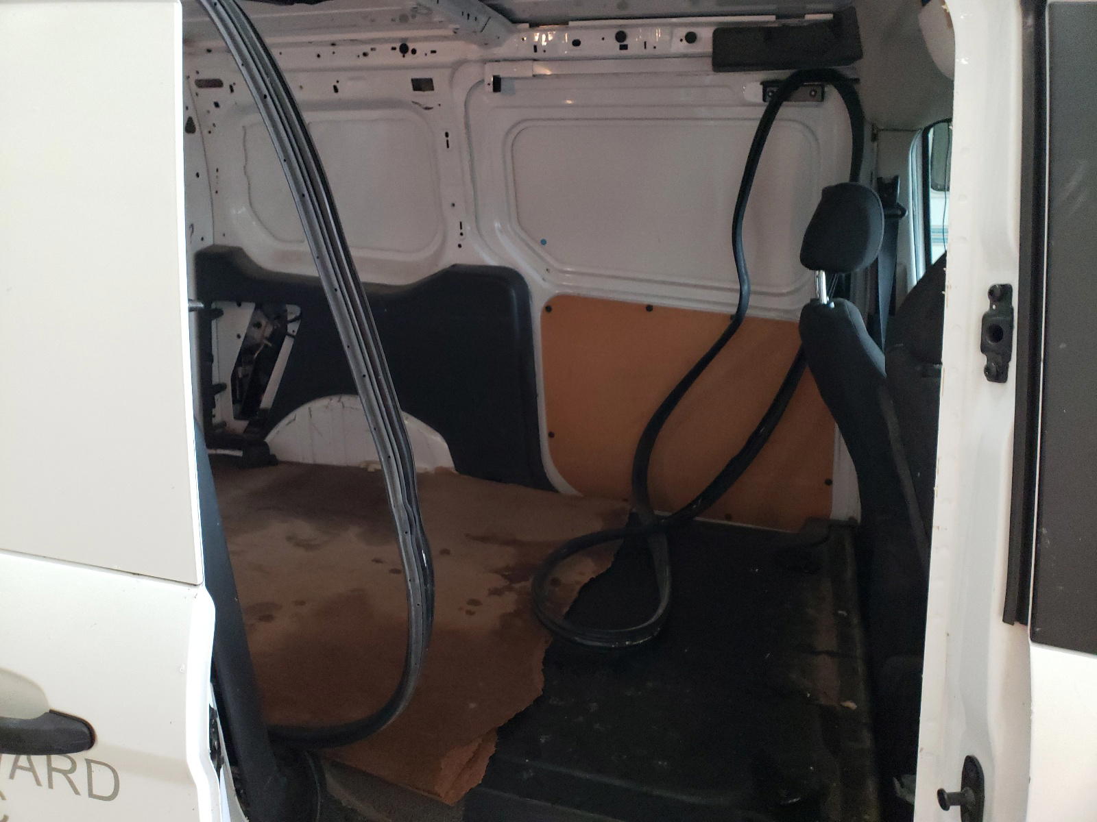 Photo 6 from auction – 2014 FORD TRANSIT CO with VIN NM0LS7F79E1135593