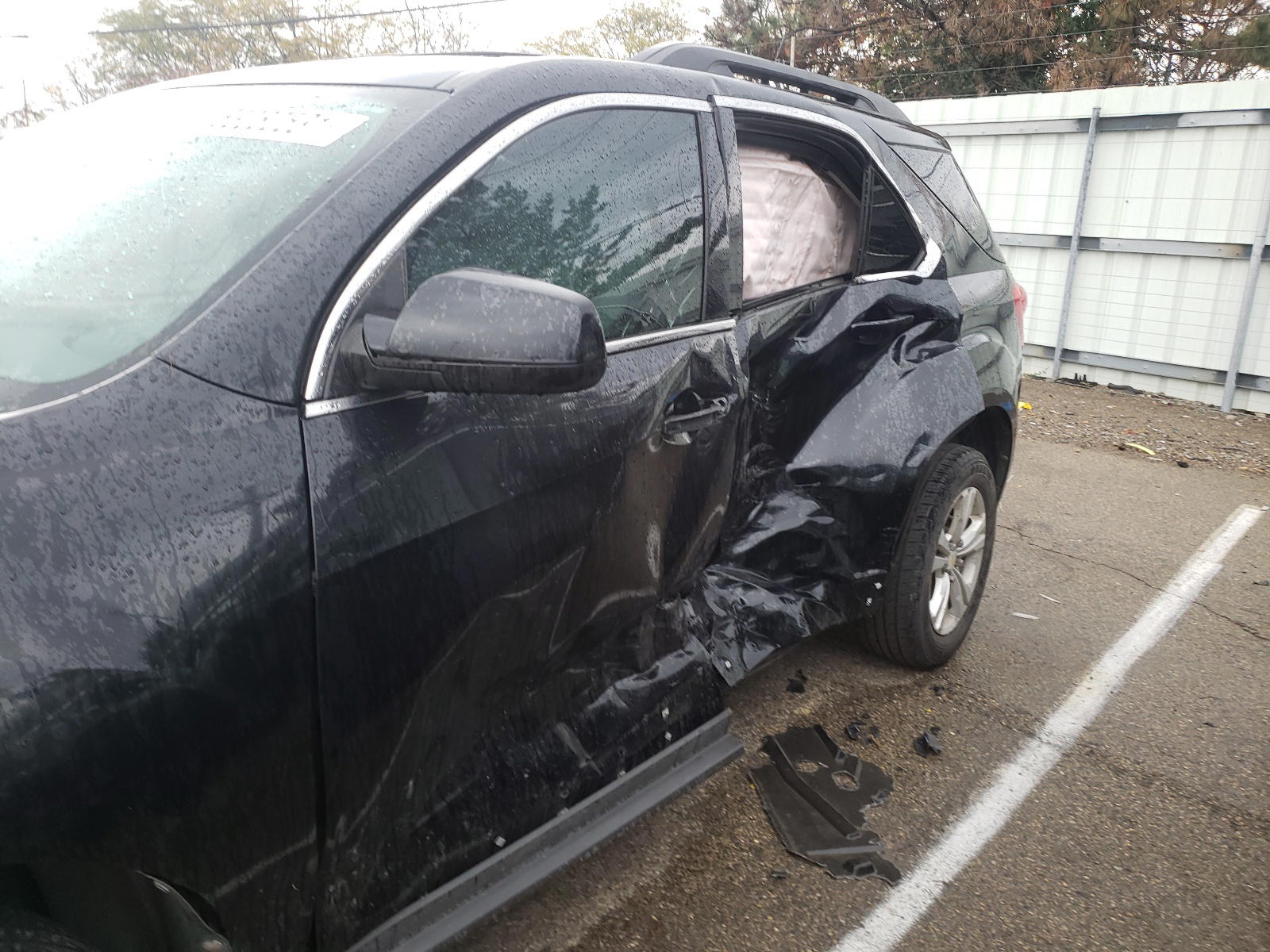 Photo 9 from auction – 2011 CHEVROLET EQUINOX LT with VIN 2CNALDEC1B6272097