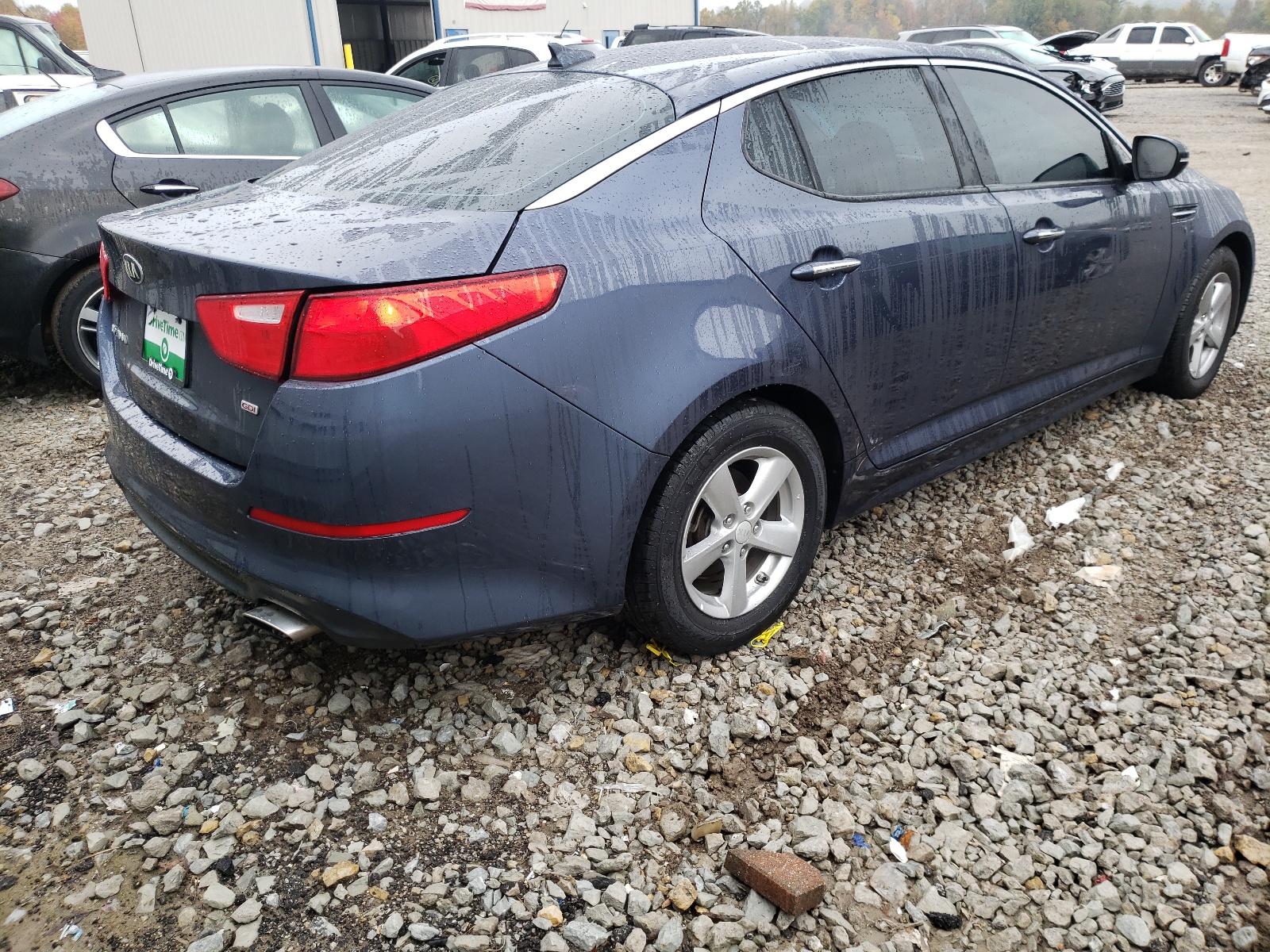Photo 4 from auction – 2015 KIA OPTIMA LX with VIN 5XXGM4A70FG404719