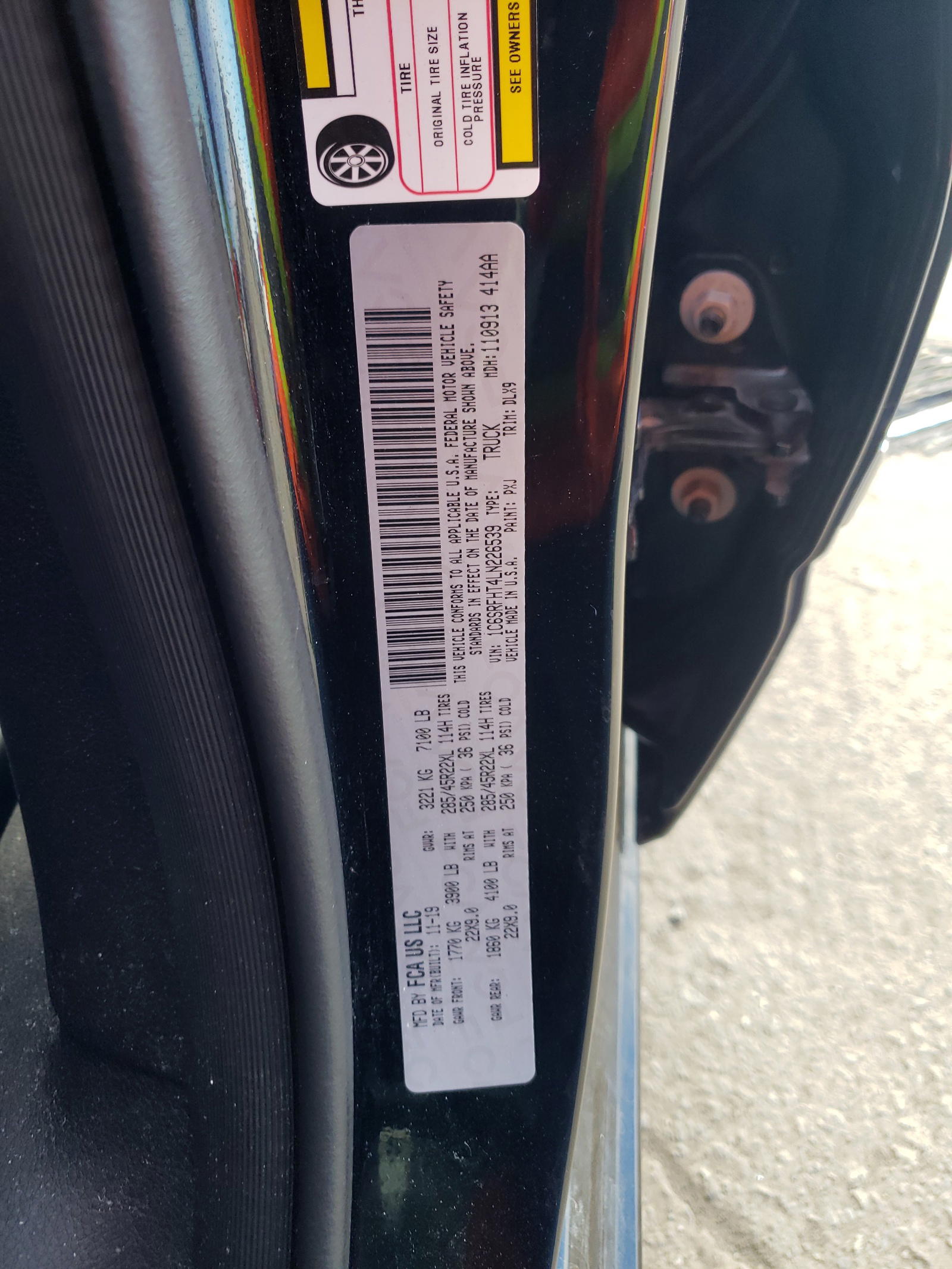 Photo 10 from auction – 2020 RAM 1500 LIMIT with VIN 1C6SRFHT4LN226539