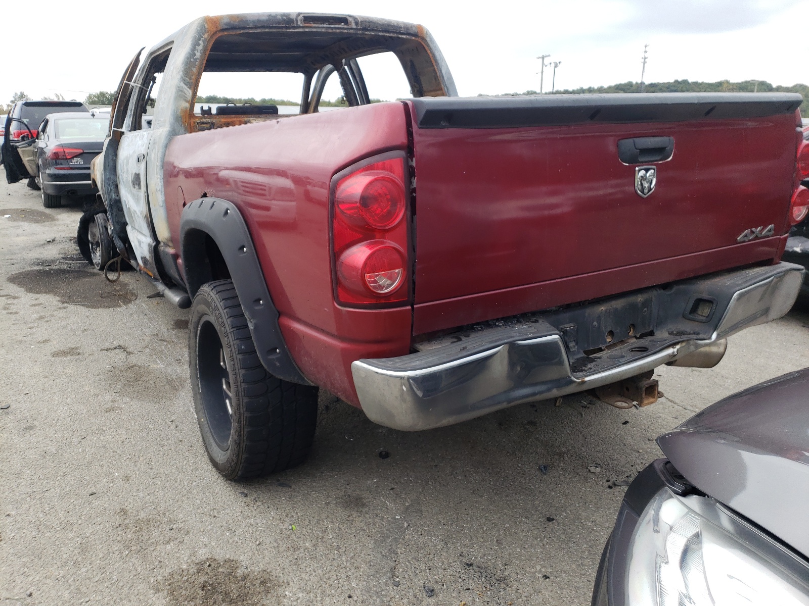 Фото 3 с аукциона – 2007 DODGE RAM 2500 с VIN 3D7KS29A27G770612