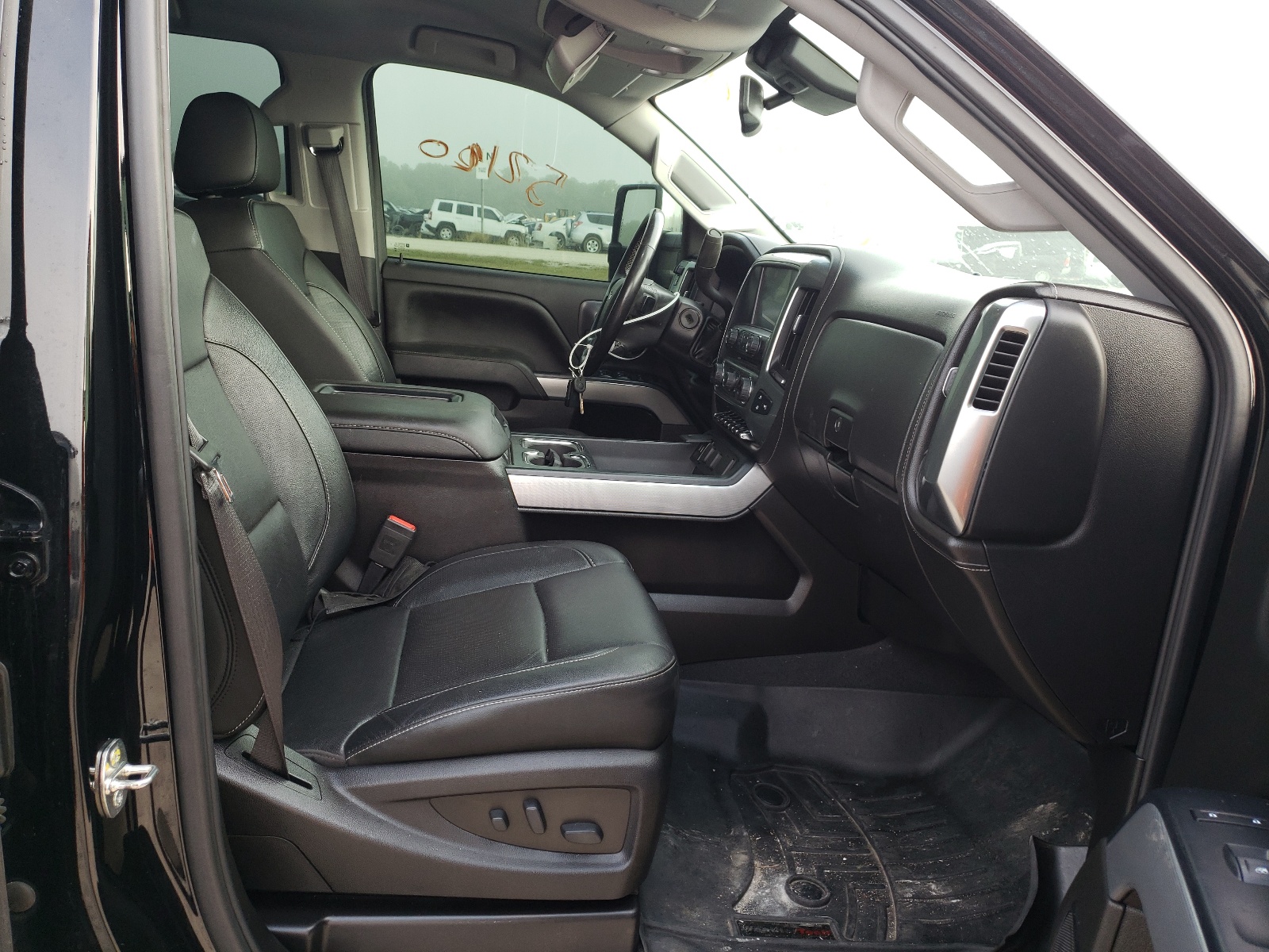 Photo 5 from auction – 2019 CHEVROLET SILVERADO with VIN 1GC1KTEY1KF185402