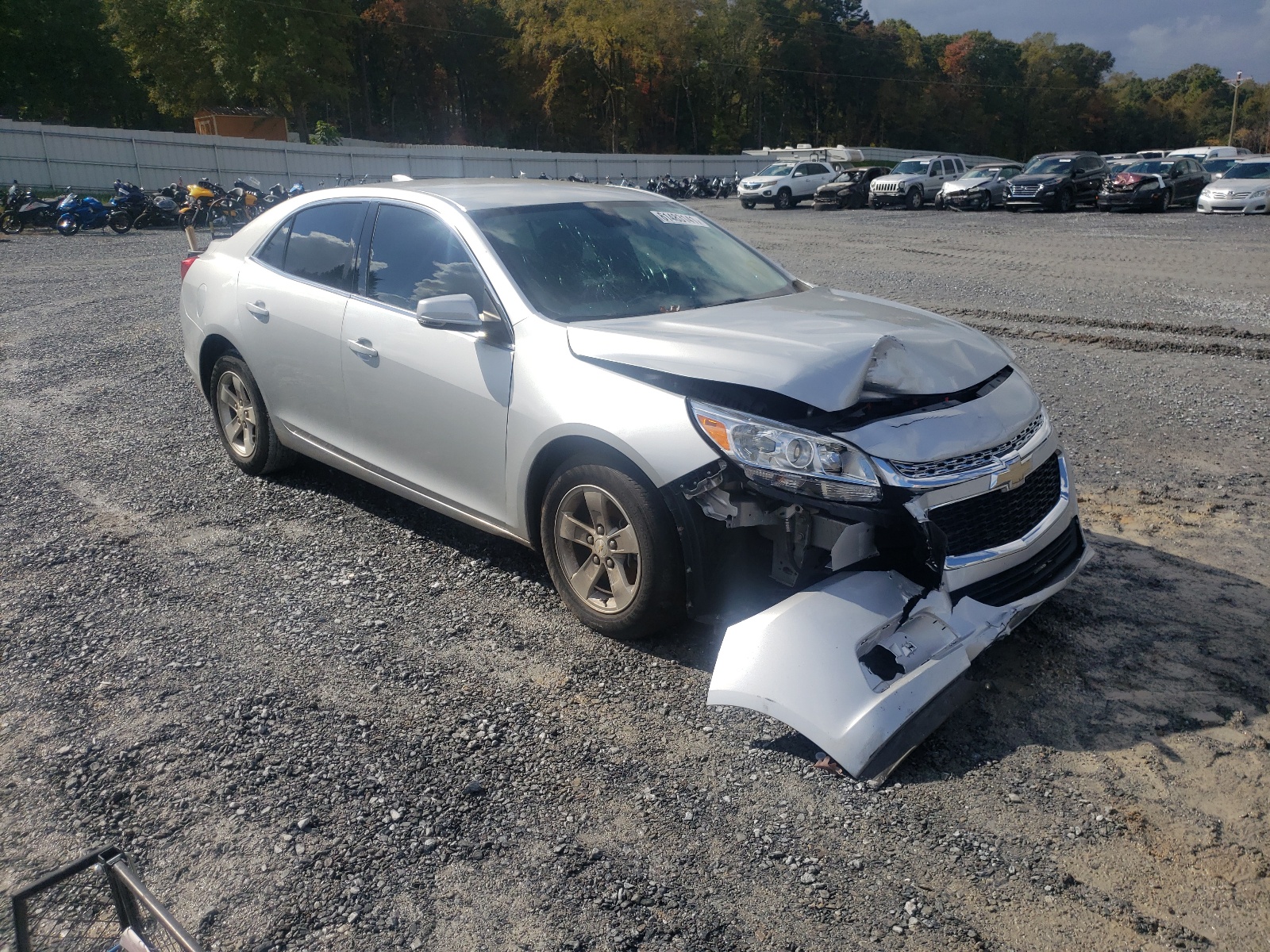 Photo 1 from auction – 2015 CHEVROLET MALIBU 1LT with VIN 1G11C5SL6FU153475
