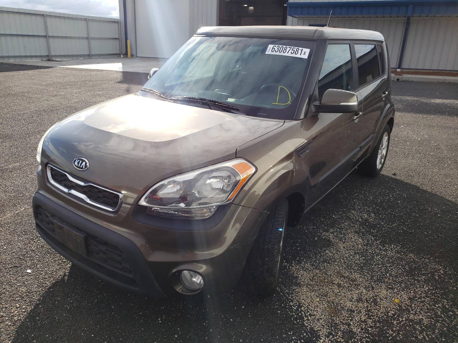 Photo 2 from auction – 2012 KIA SOUL + with VIN KNDJT2A68C7392683