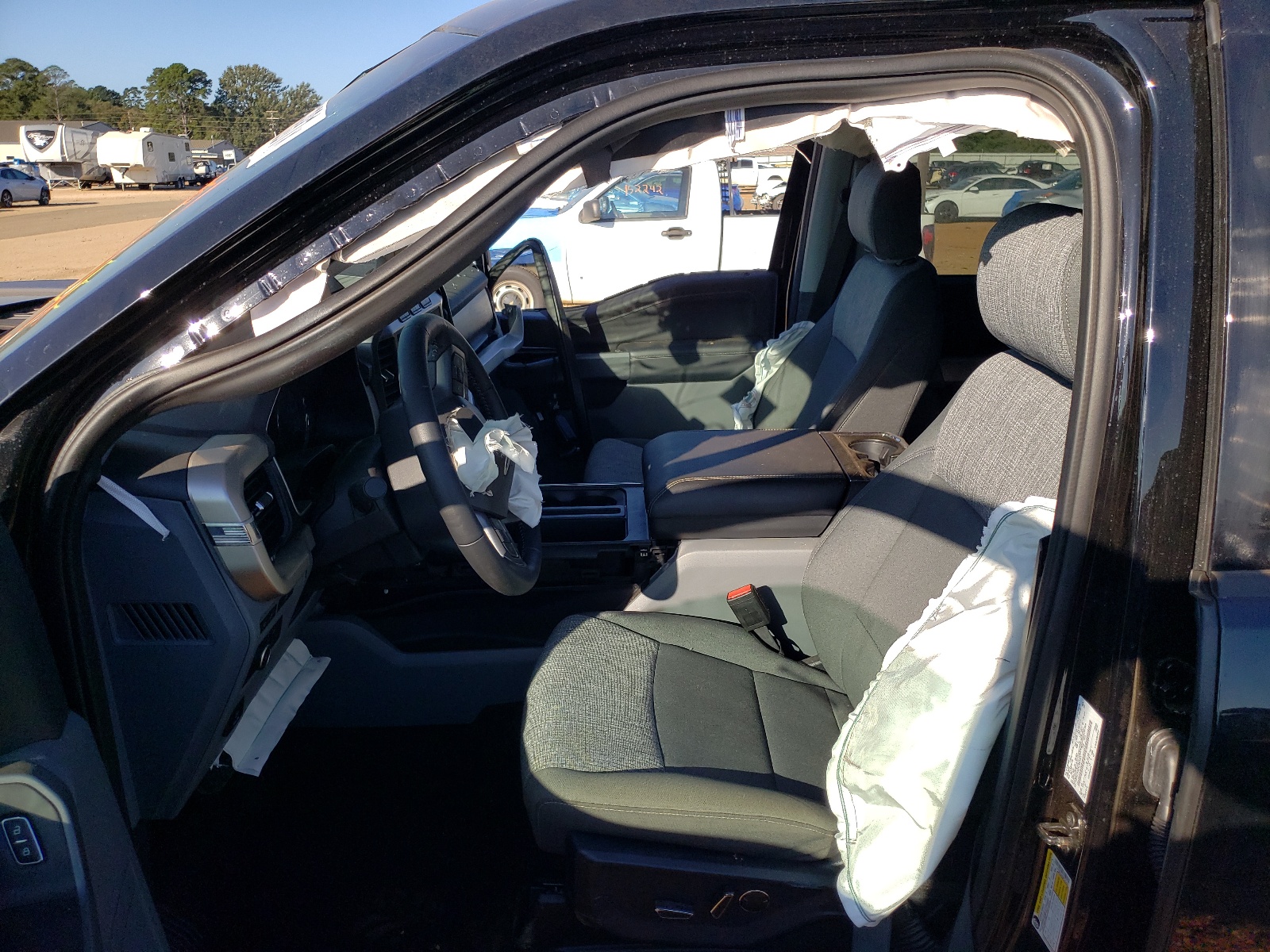 Photo 5 from auction – 2021 FORD F150 SUPER with VIN 1FTFW1E85MFC03451