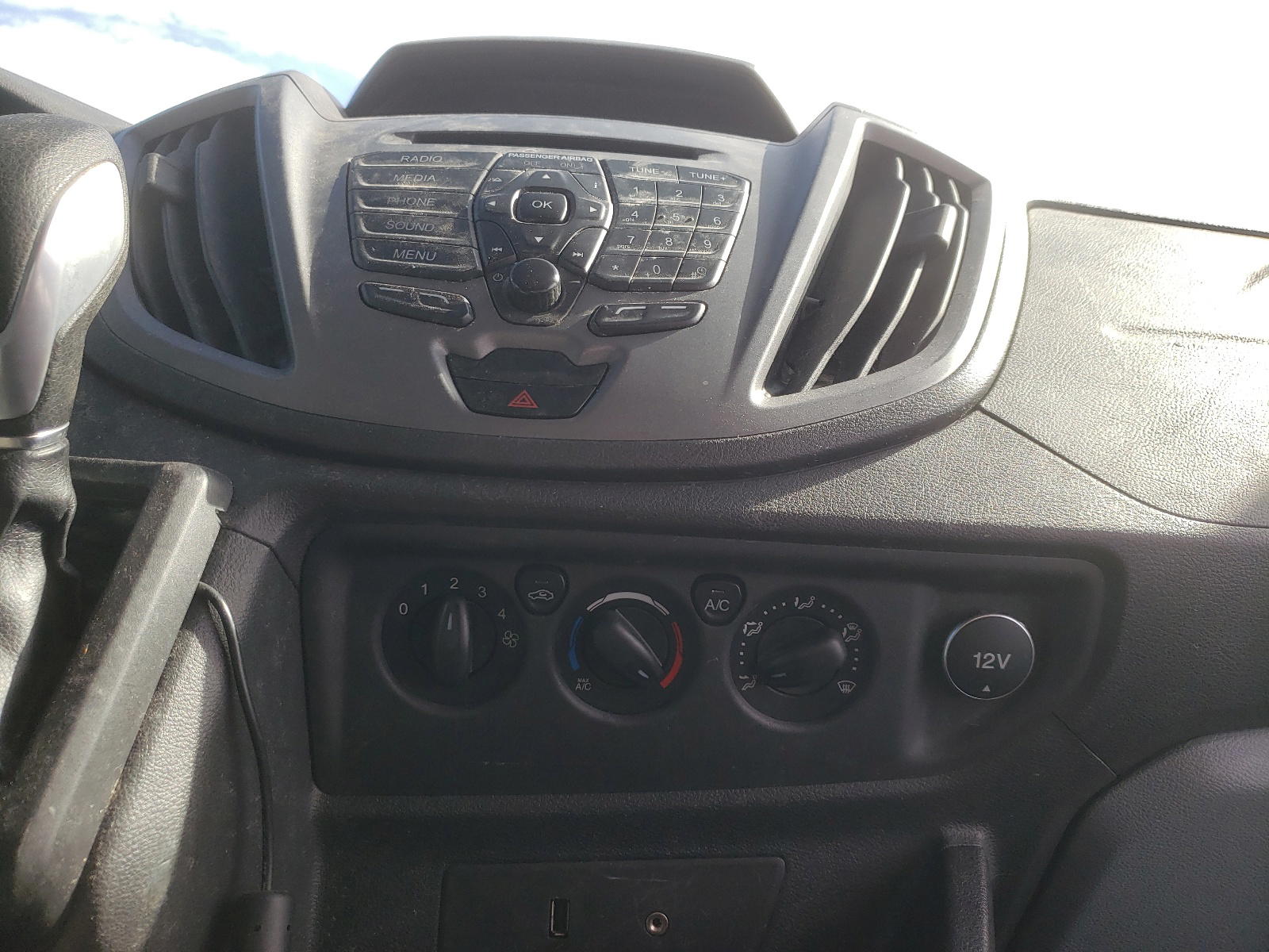 Photo 9 from auction – 2015 FORD TRANSIT T- with VIN 1FTNR2CMXFKA02826