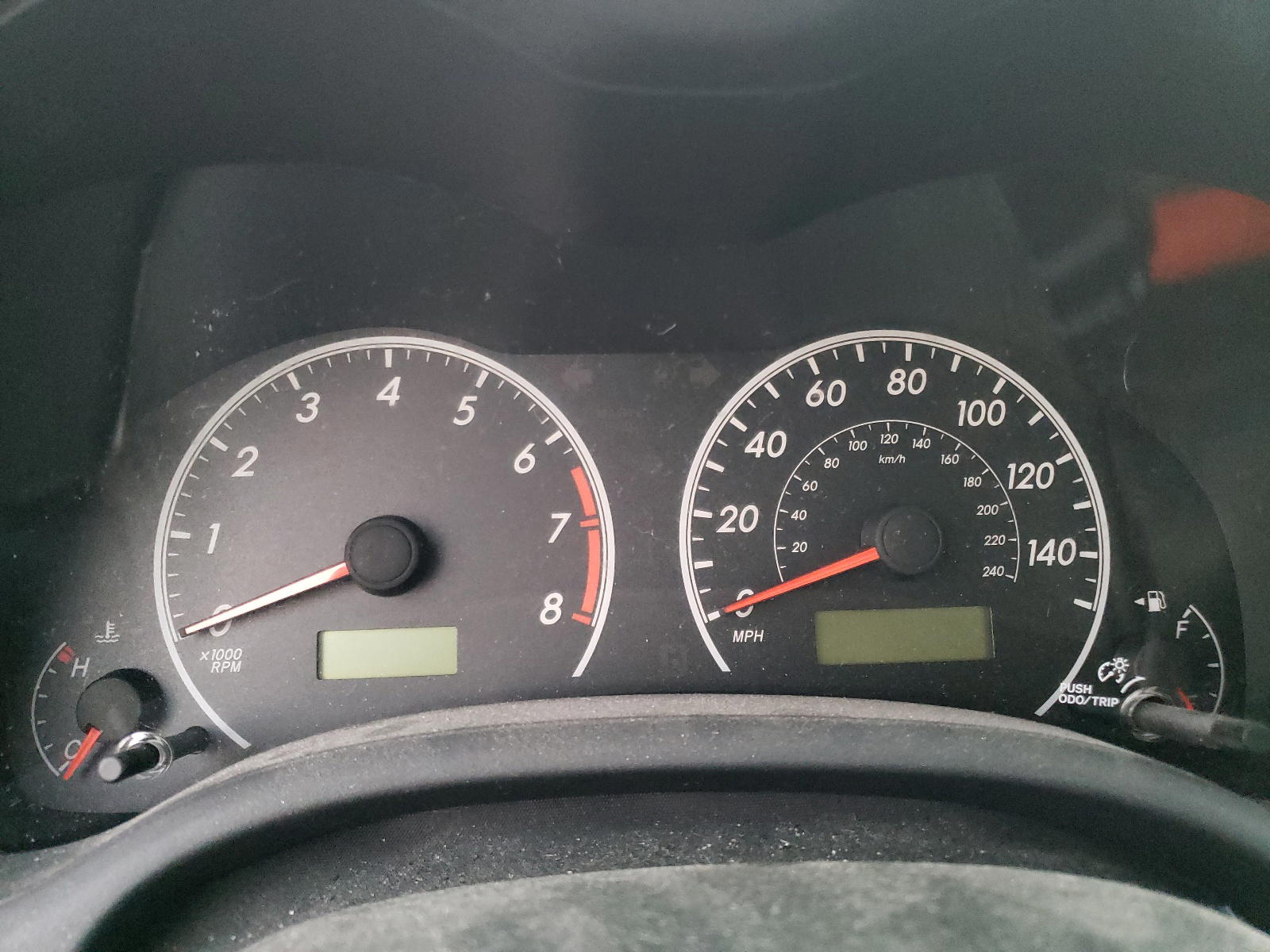 Photo 8 from auction – 2011 TOYOTA COROLLA BA with VIN 2T1BU4EE3BC702279