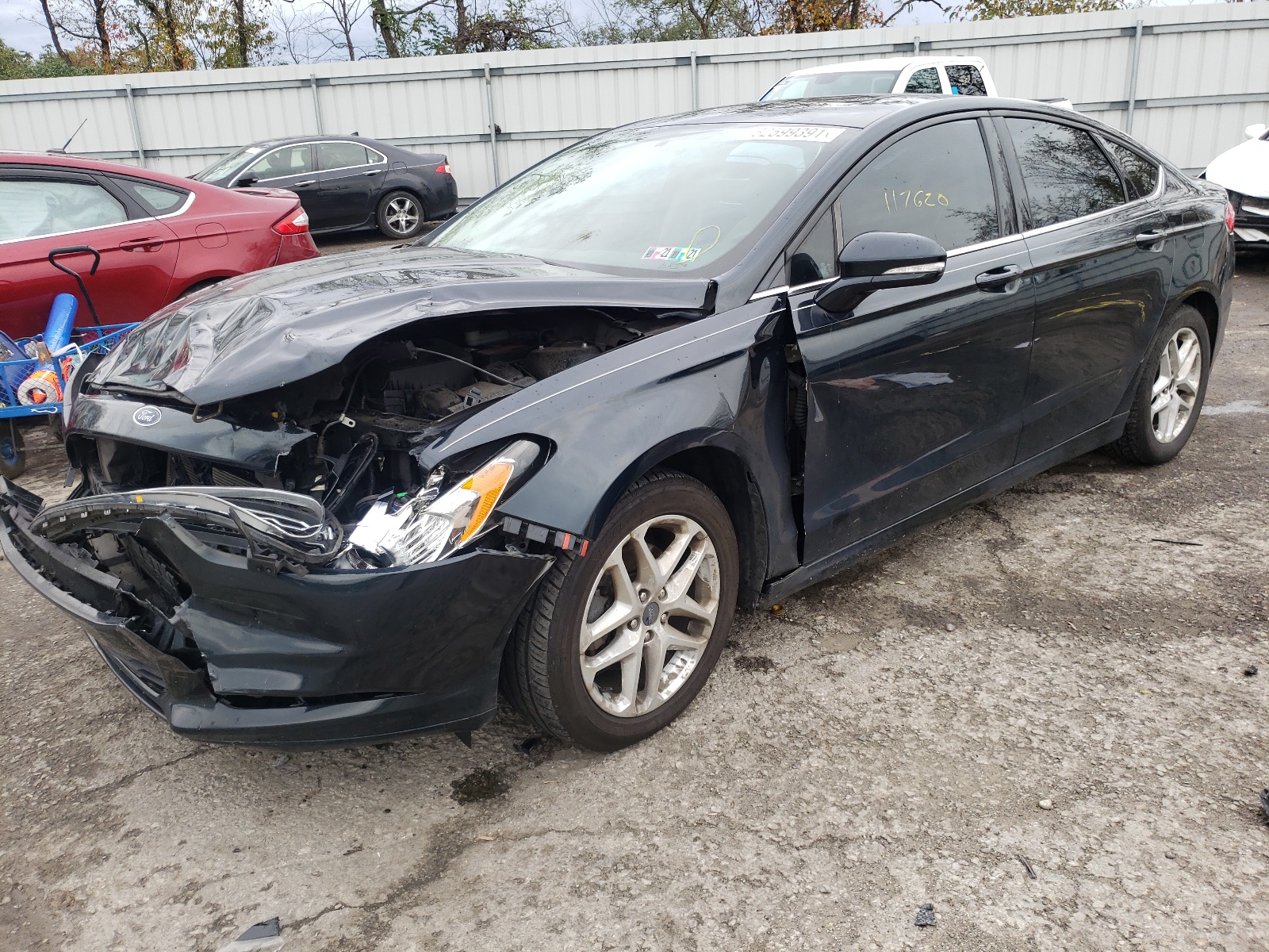 Photo 2 from auction – 2014 FORD FUSION SE with VIN 3FA6P0H79ER168384