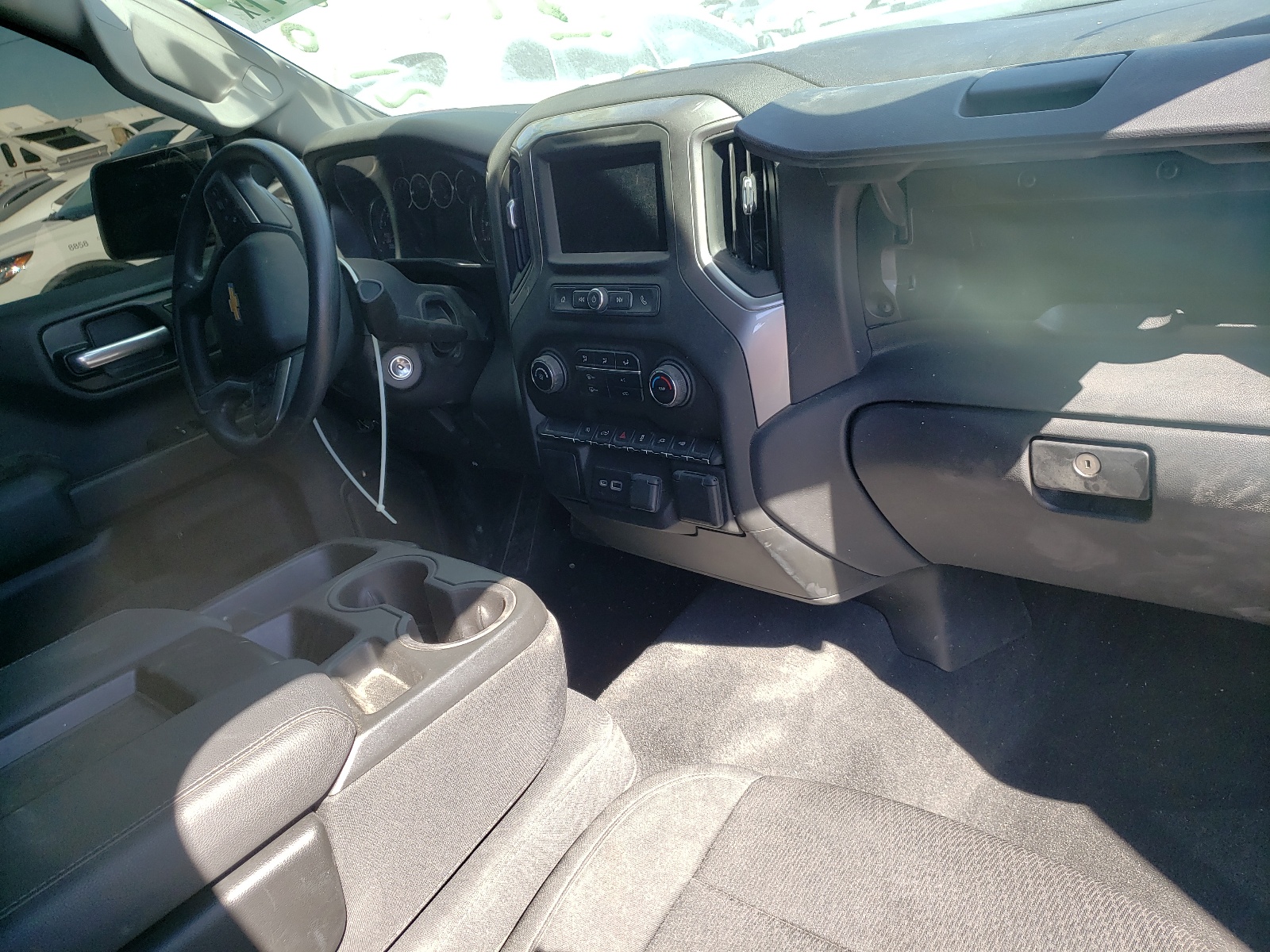 Photo 9 from auction – 2021 CHEVROLET SILVERADO with VIN 3GCPWBEK3MG307182