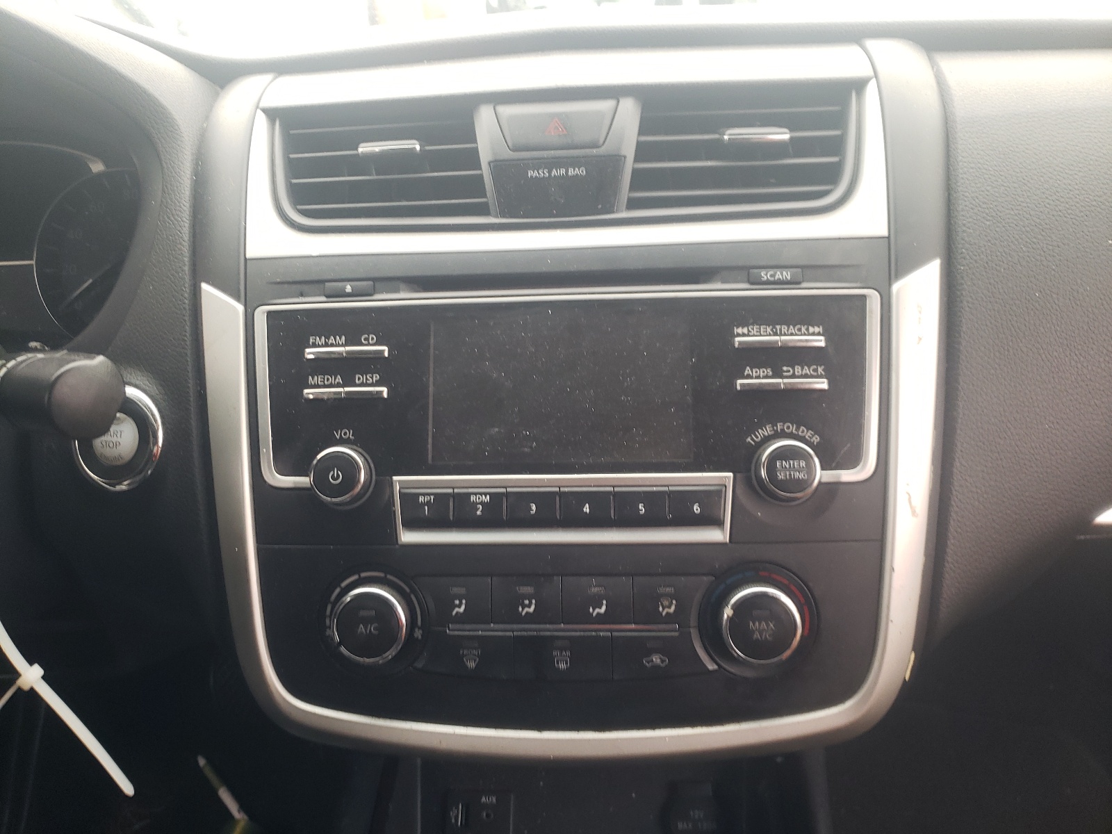 Photo 9 from auction – 2016 NISSAN ALTIMA 2.5 with VIN 1N4AL3AP2GC155883