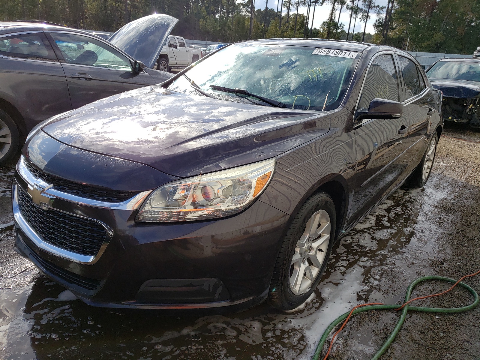 Photo 2 from auction – 2015 CHEVROLET MALIBU 1LT with VIN 1G11C5SL6FF167302