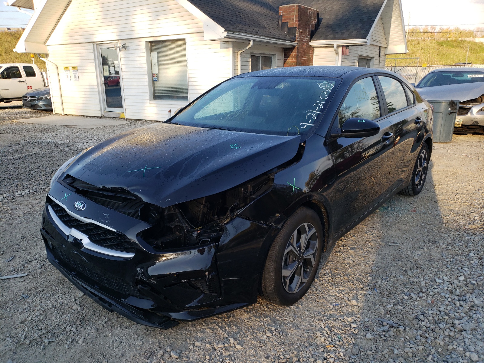 Photo 2 from auction – 2020 KIA FORTE FE with VIN 3KPF24ADXLE256123