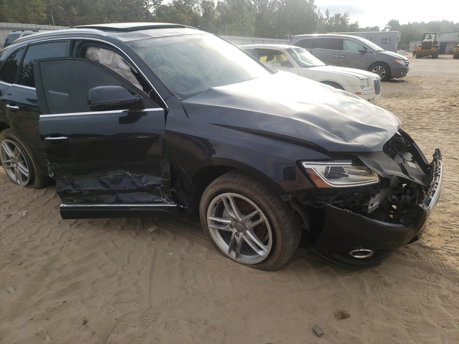 Photo 9 from auction – 2017 AUDI Q5 PREMIUM with VIN WA1C2AFP8HA080486