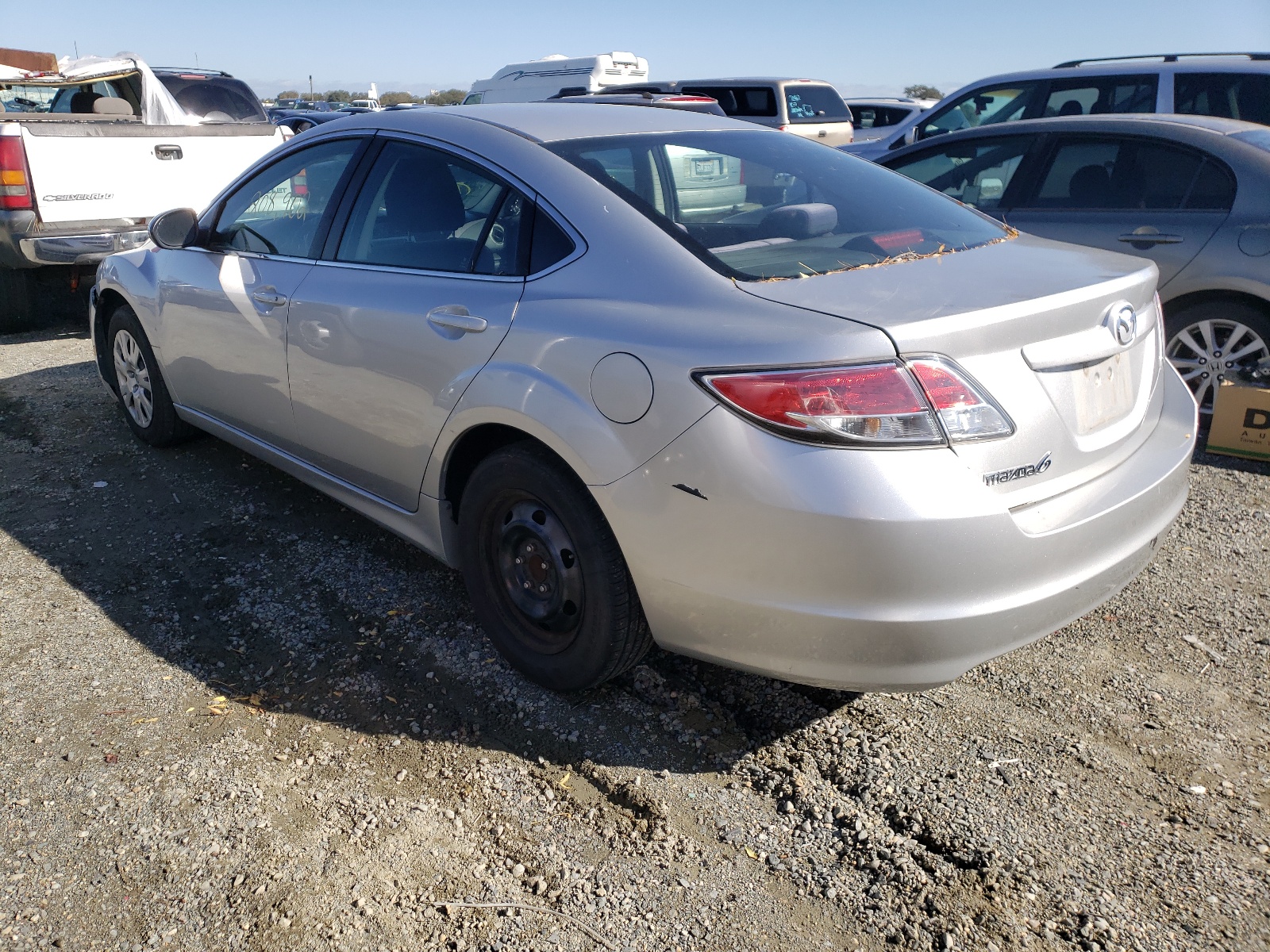 Photo 3 from auction – 2010 MAZDA 6 I with VIN 1YVHZ8BH3A5M27651