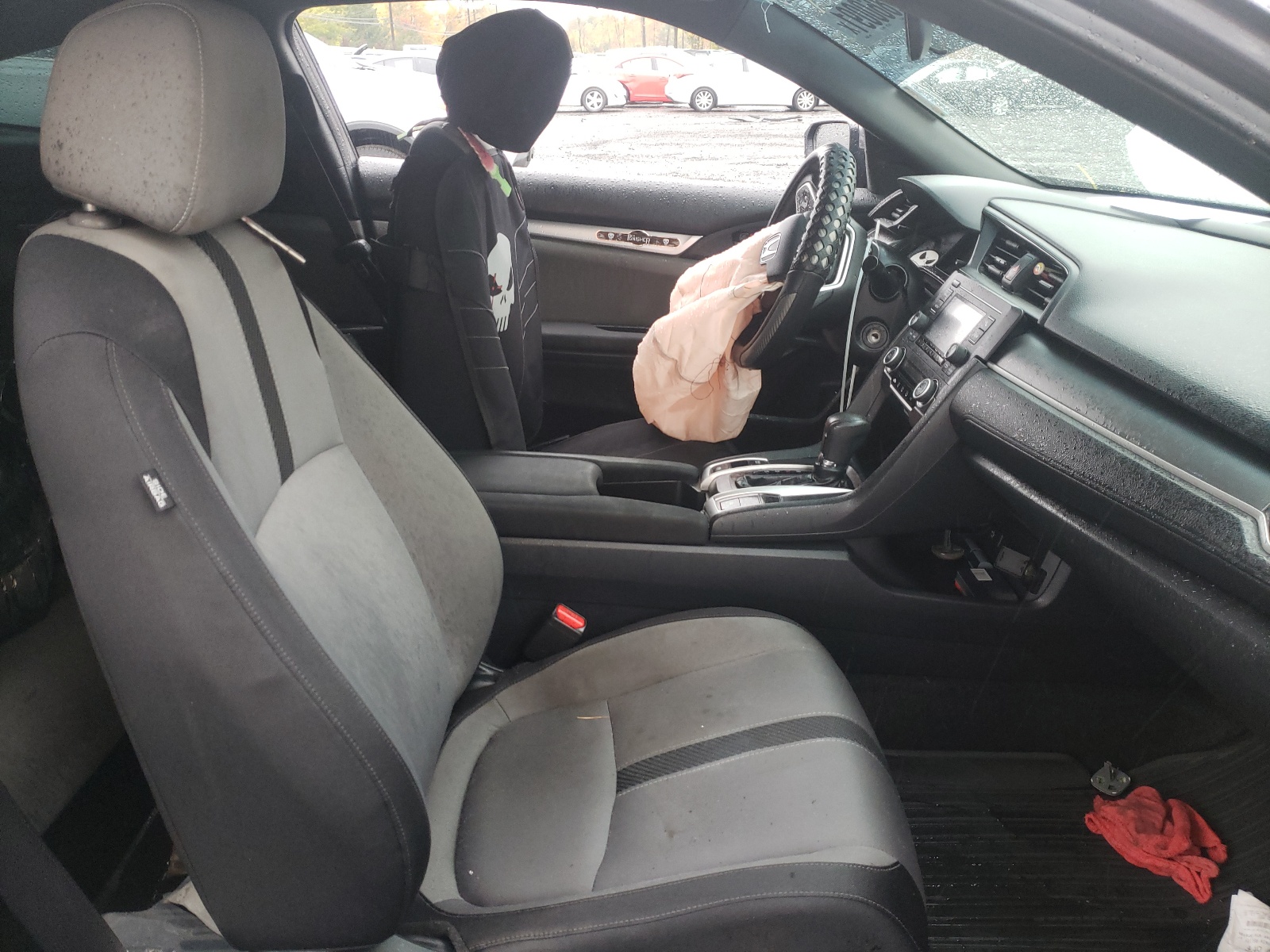 Photo 5 from auction – 2017 HONDA CIVIC LX with VIN 2HGFC4B51HH306263