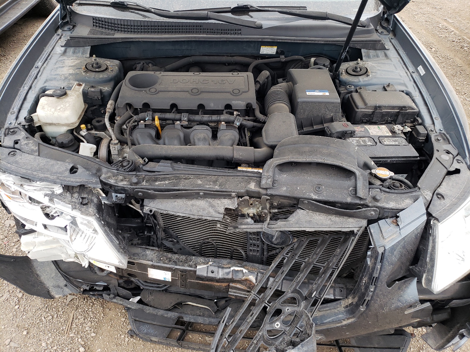 Photo 7 from auction – 2010 HYUNDAI SONATA GLS with VIN 5NPET4AC3AH619905