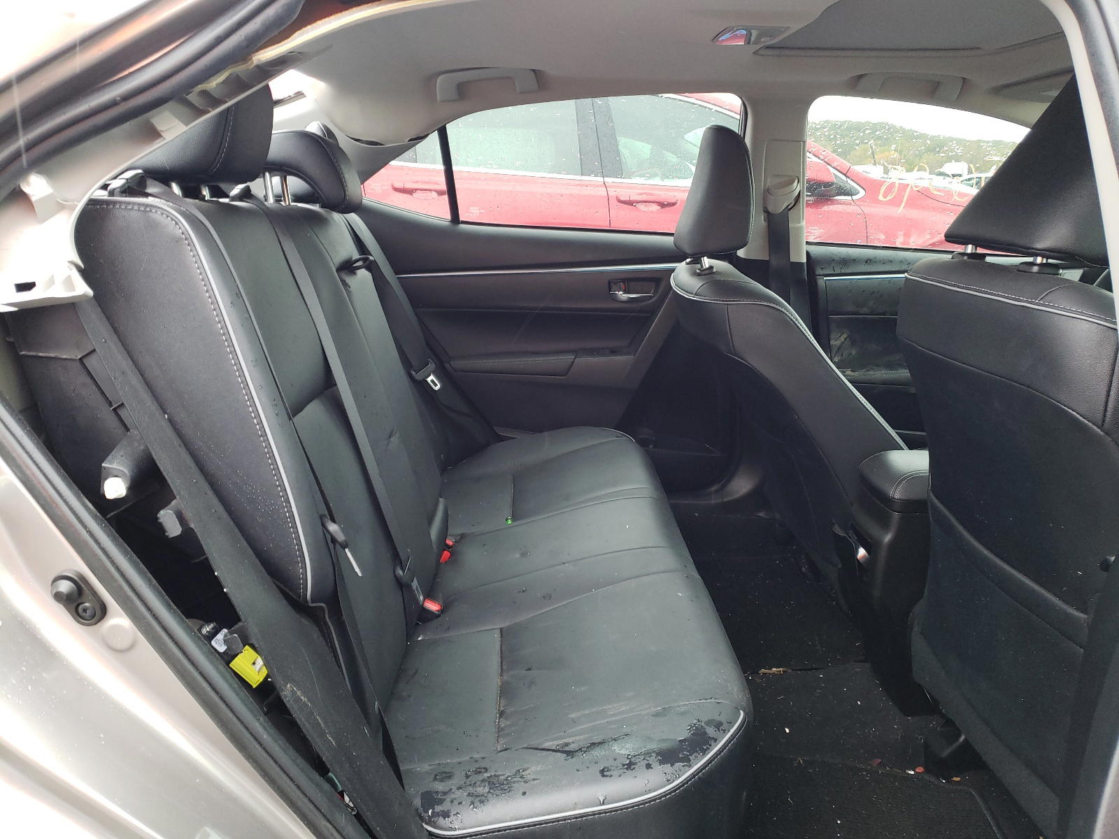 Photo 6 from auction – 2015 TOYOTA COROLLA L with VIN 5YFBURHE5FP317093