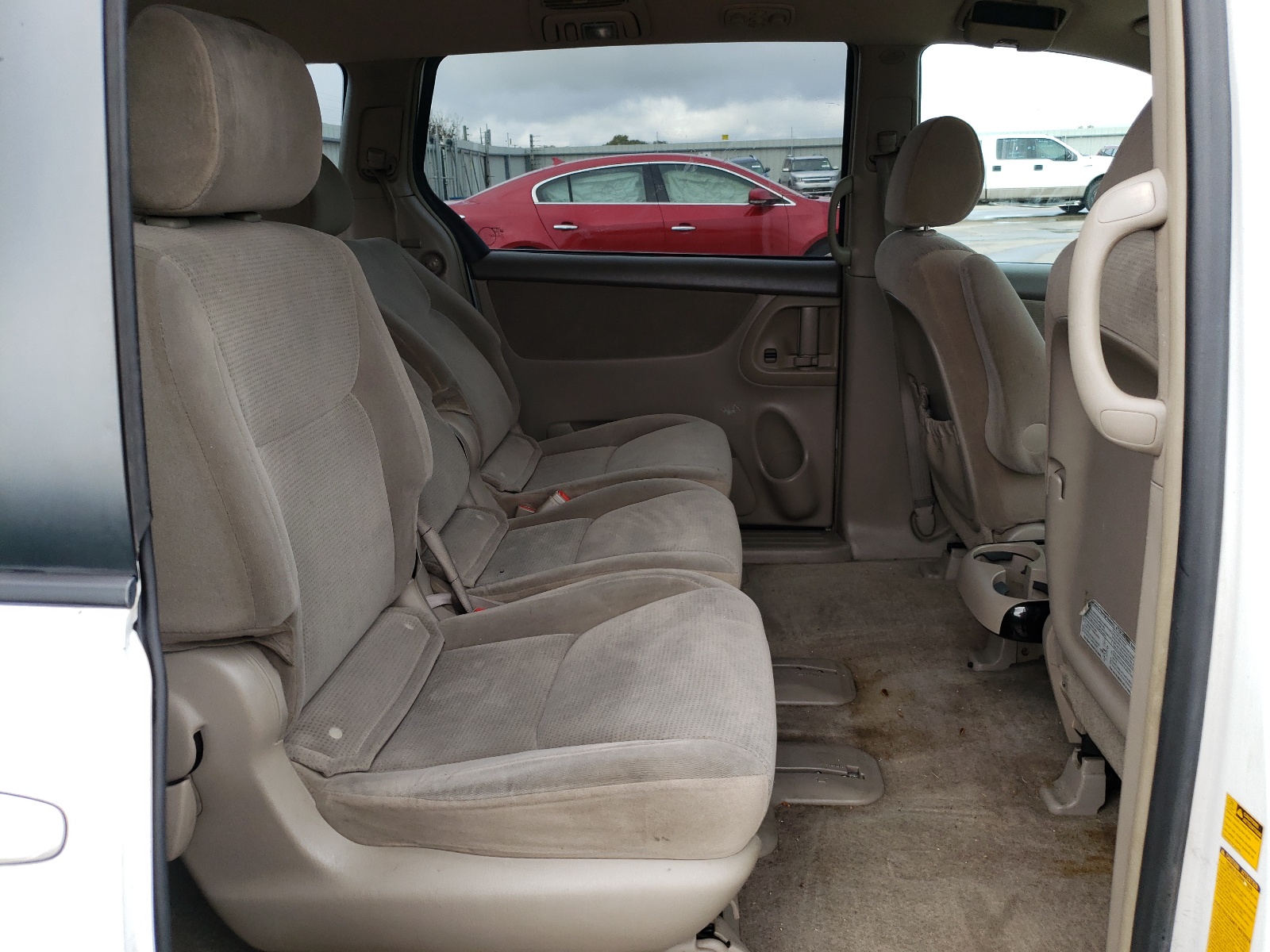 Photo 6 from auction – 2005 TOYOTA SIENNA CE with VIN 5TDZA23C45S301638