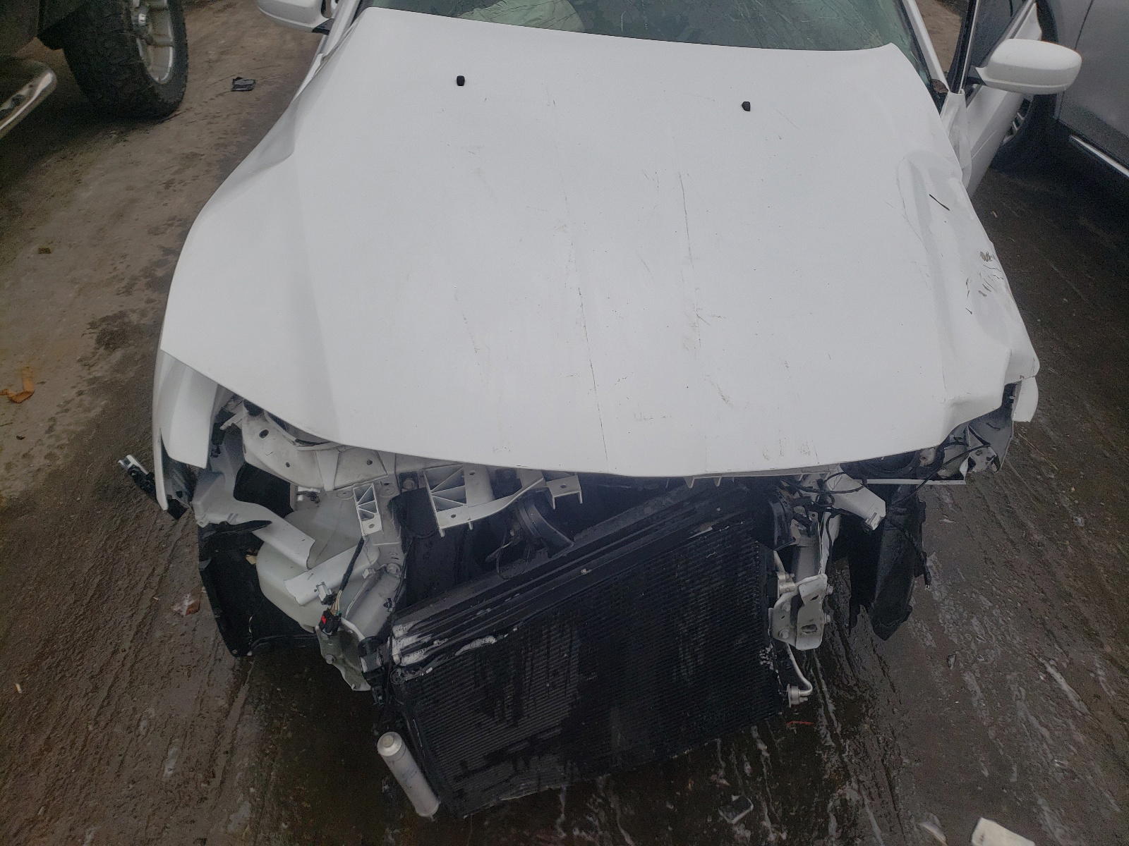 Photo 7 from auction – 2015 CHRYSLER 300 LIMITE with VIN 2C3CCAAG3FH743055