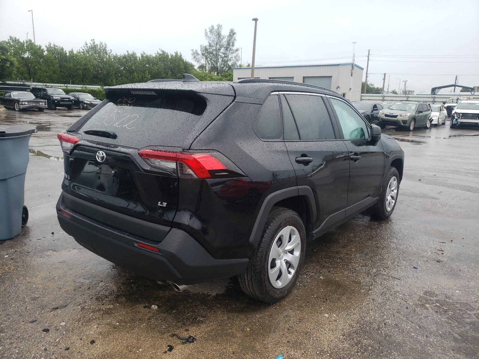 Photo 4 from auction – 2021 TOYOTA RAV4 LE with VIN 2T3H1RFVXMC155522