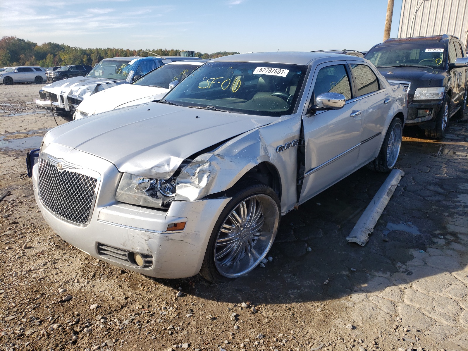 Photo 9 from auction – 2010 CHRYSLER 300 TOURIN with VIN 2C3CA5CVXAH164310