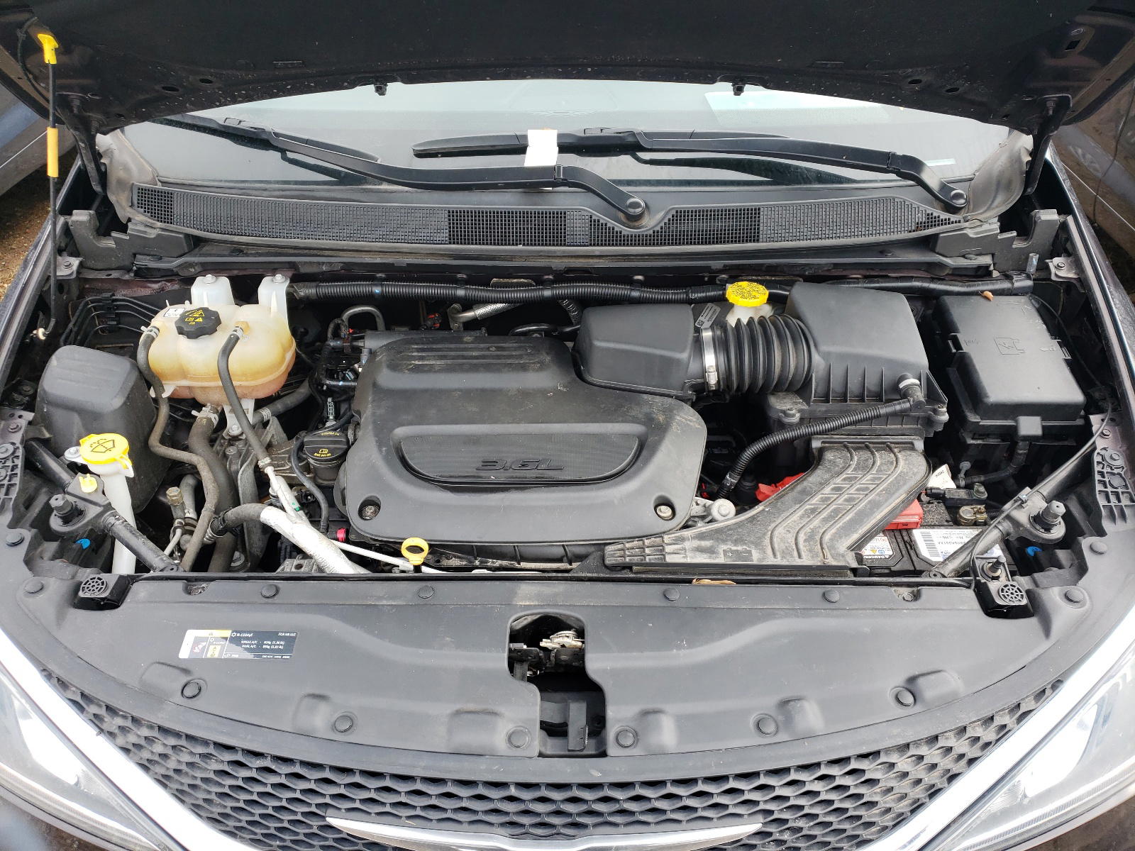 Photo 7 from auction – 2019 CHRYSLER PACIFICA T with VIN 2C4RC1BG4KR575869