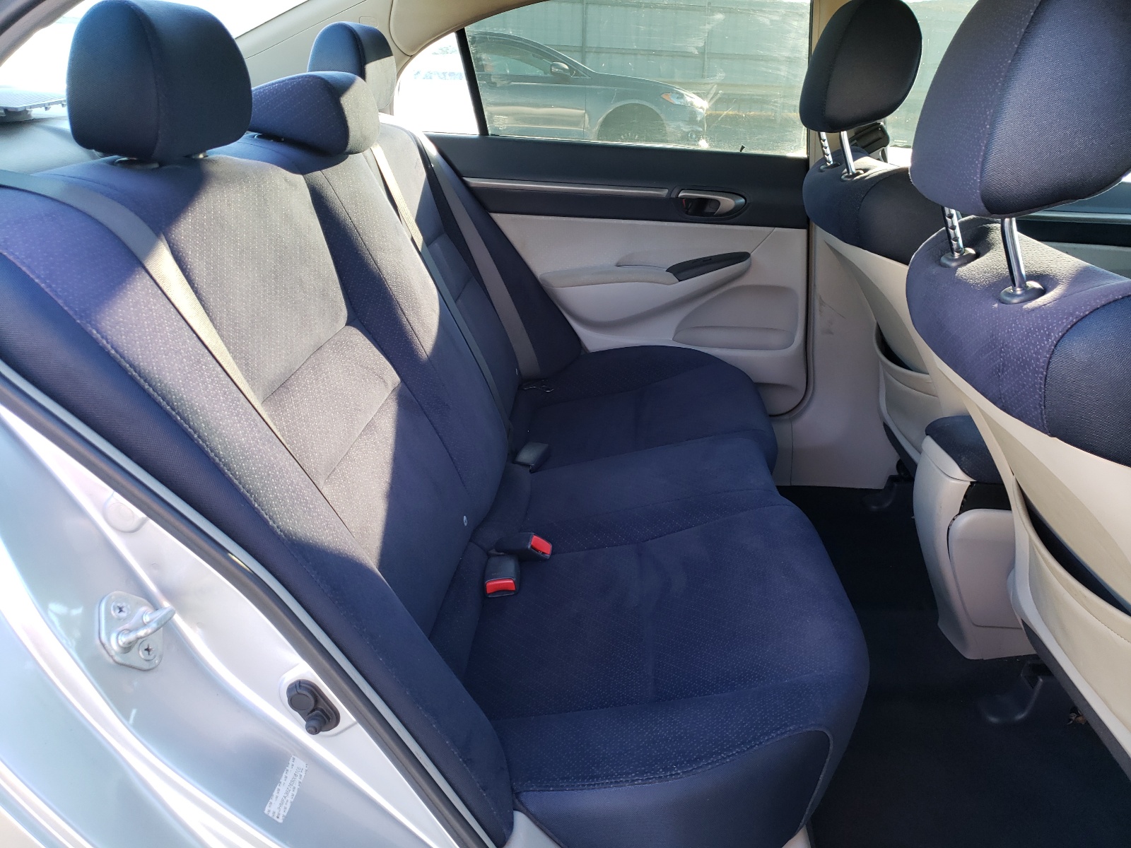 Photo 6 from auction – 2006 HONDA CIVIC HYBR with VIN JHMFA36276S008108