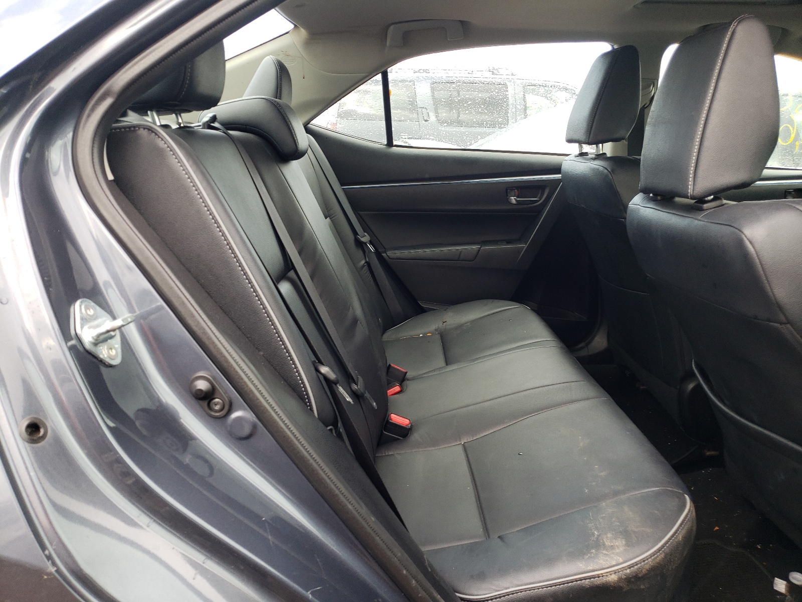 Photo 6 from auction – 2014 TOYOTA COROLLA L with VIN 5YFBURHE0EP083962