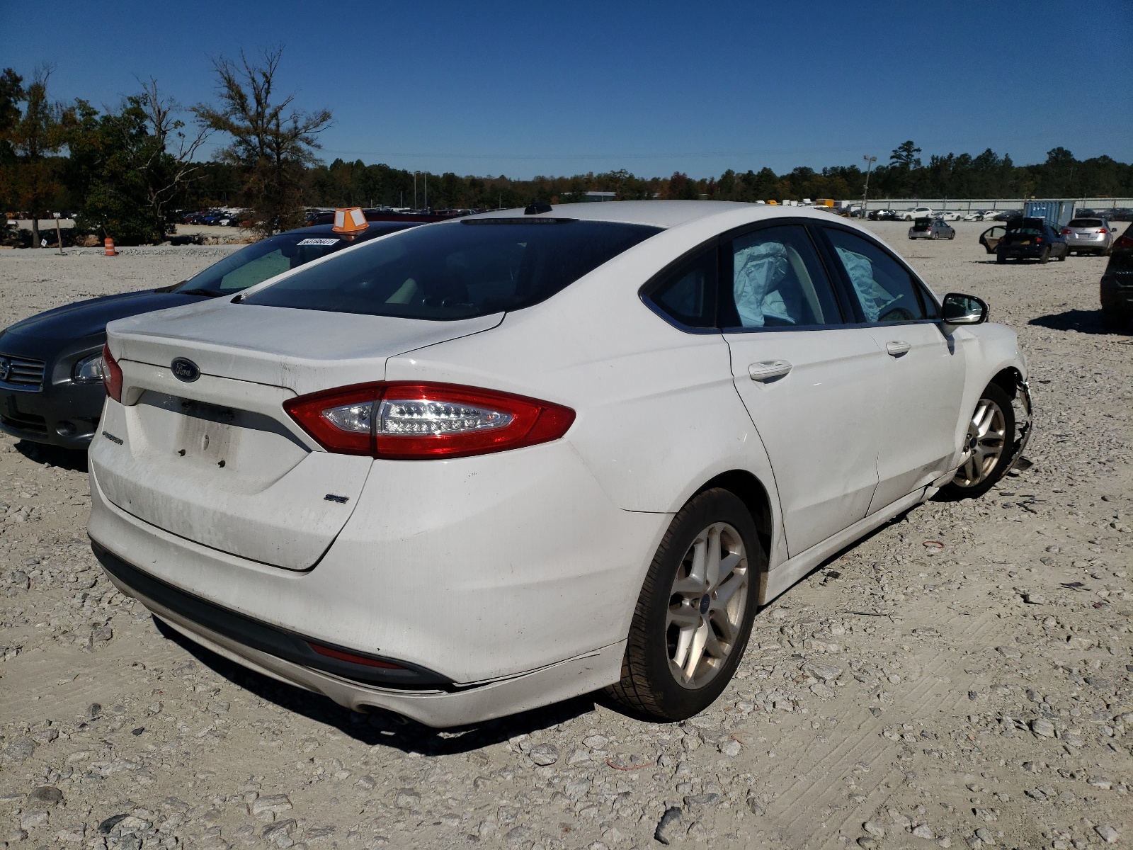 Photo 4 from auction – 2013 FORD FUSION SE with VIN 3FA6P0H79DR312286