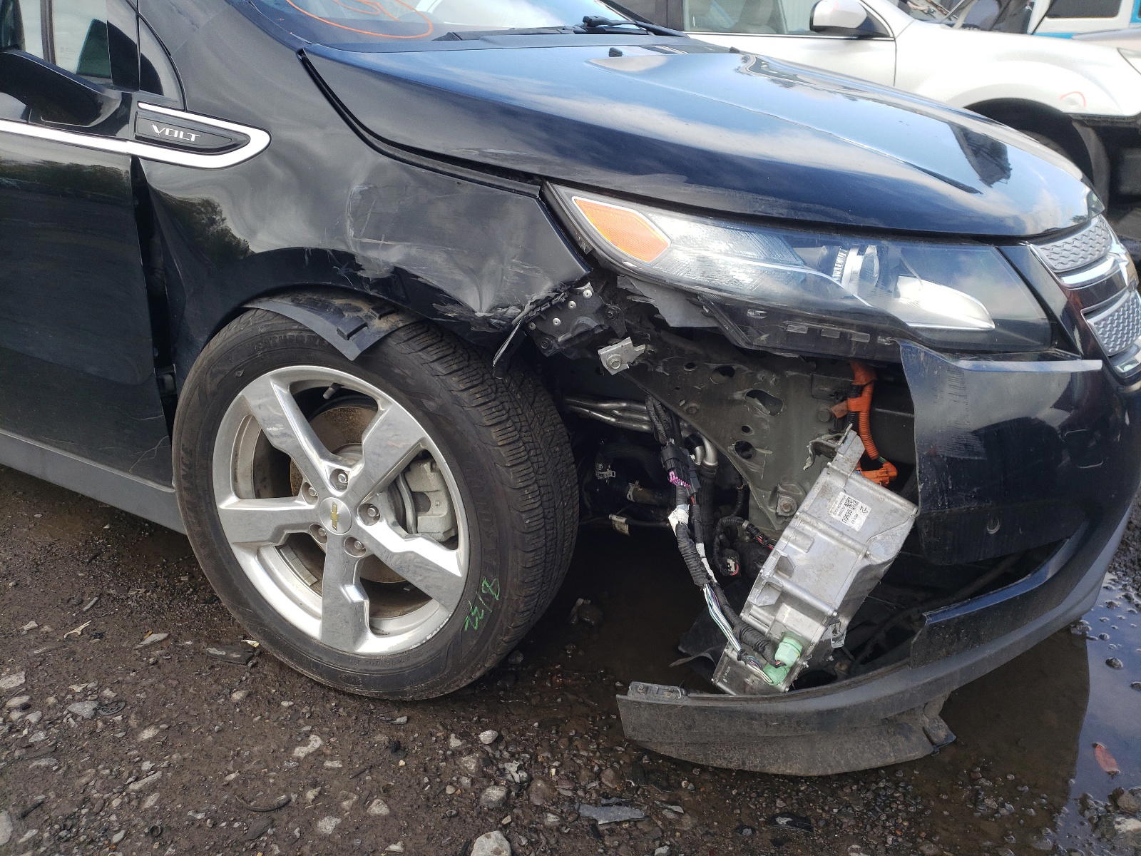 Photo 9 from auction – 2014 CHEVROLET VOLT with VIN 1G1RH6E42EU173395